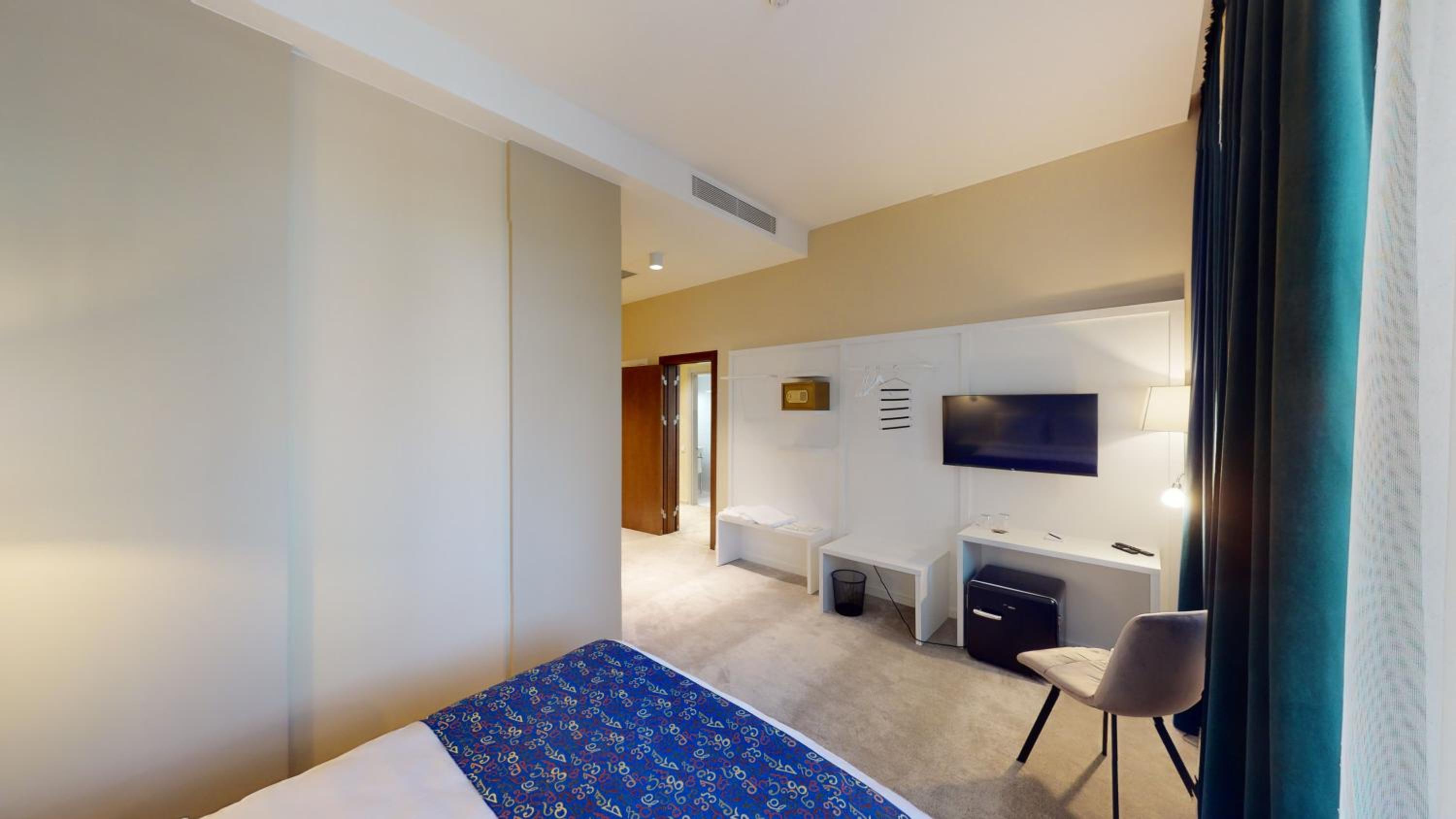 Standard Double Room with Disable Acess photo 2