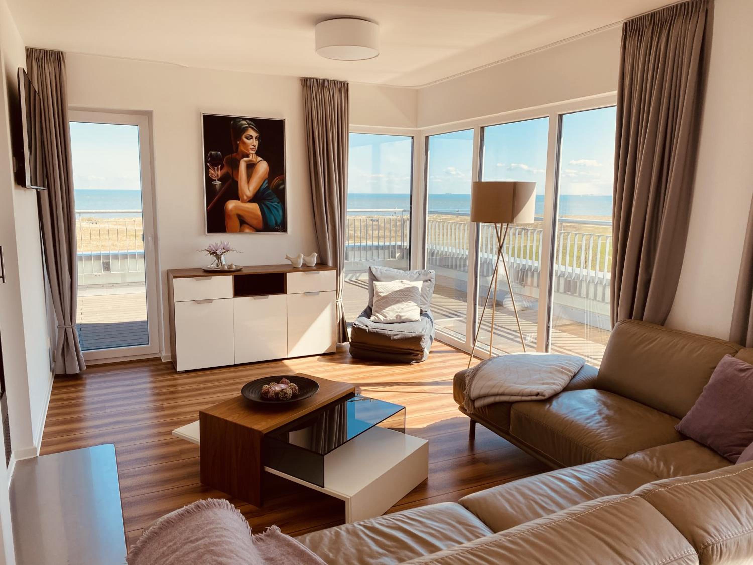 Two-Bedroom Deluxe Apartment with Ocean View