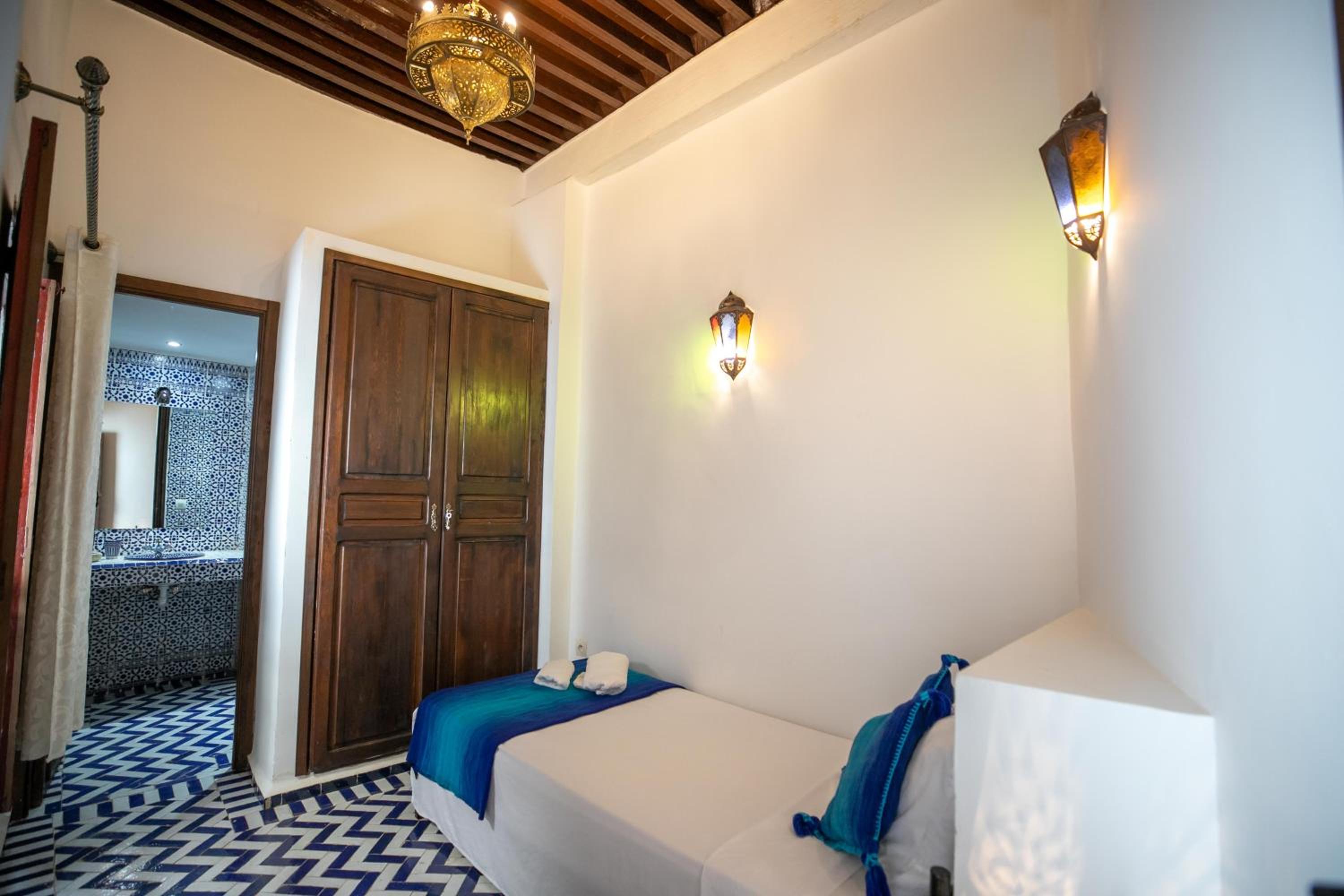 Single Room photo 2