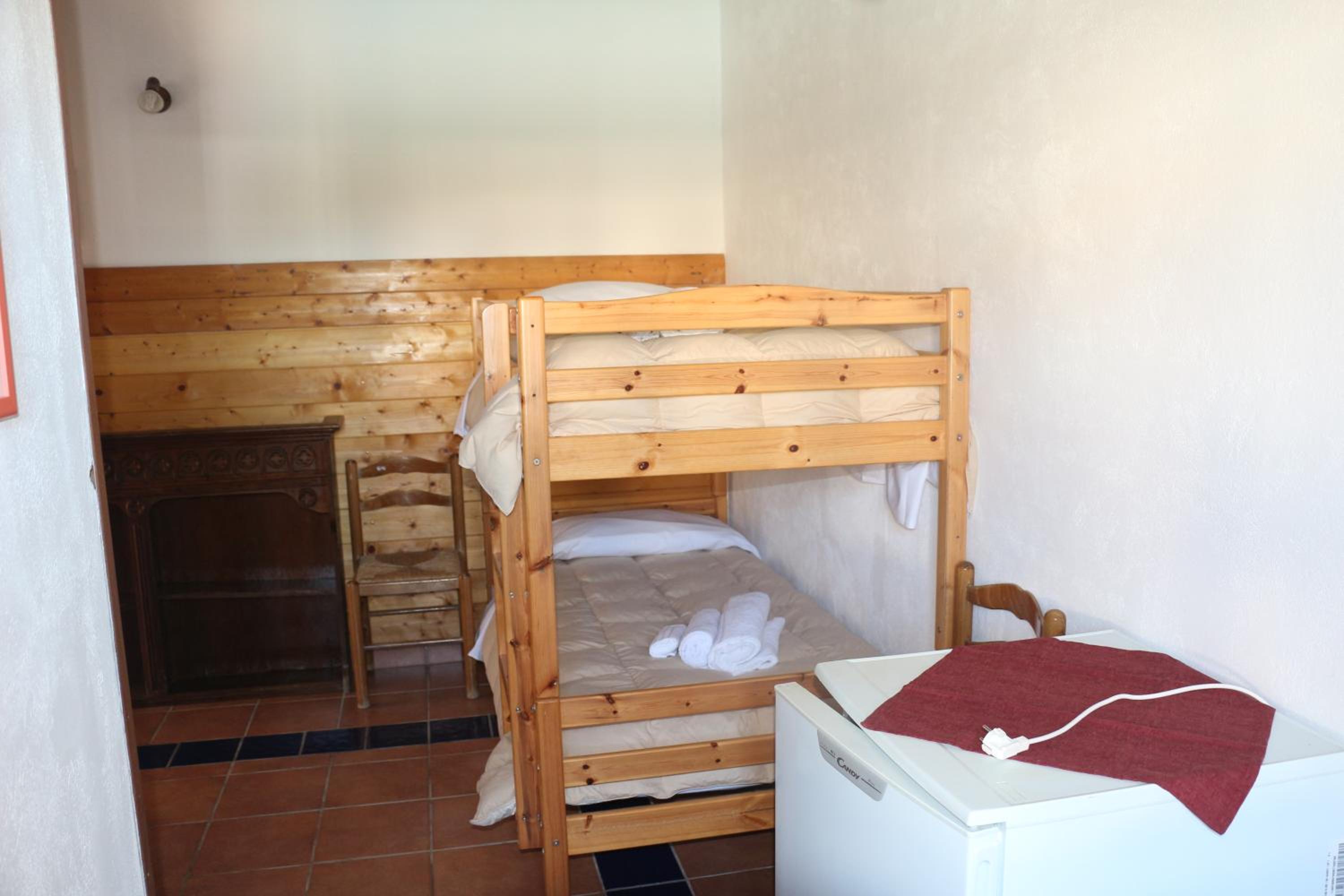 Quadruple Room - Photo 5