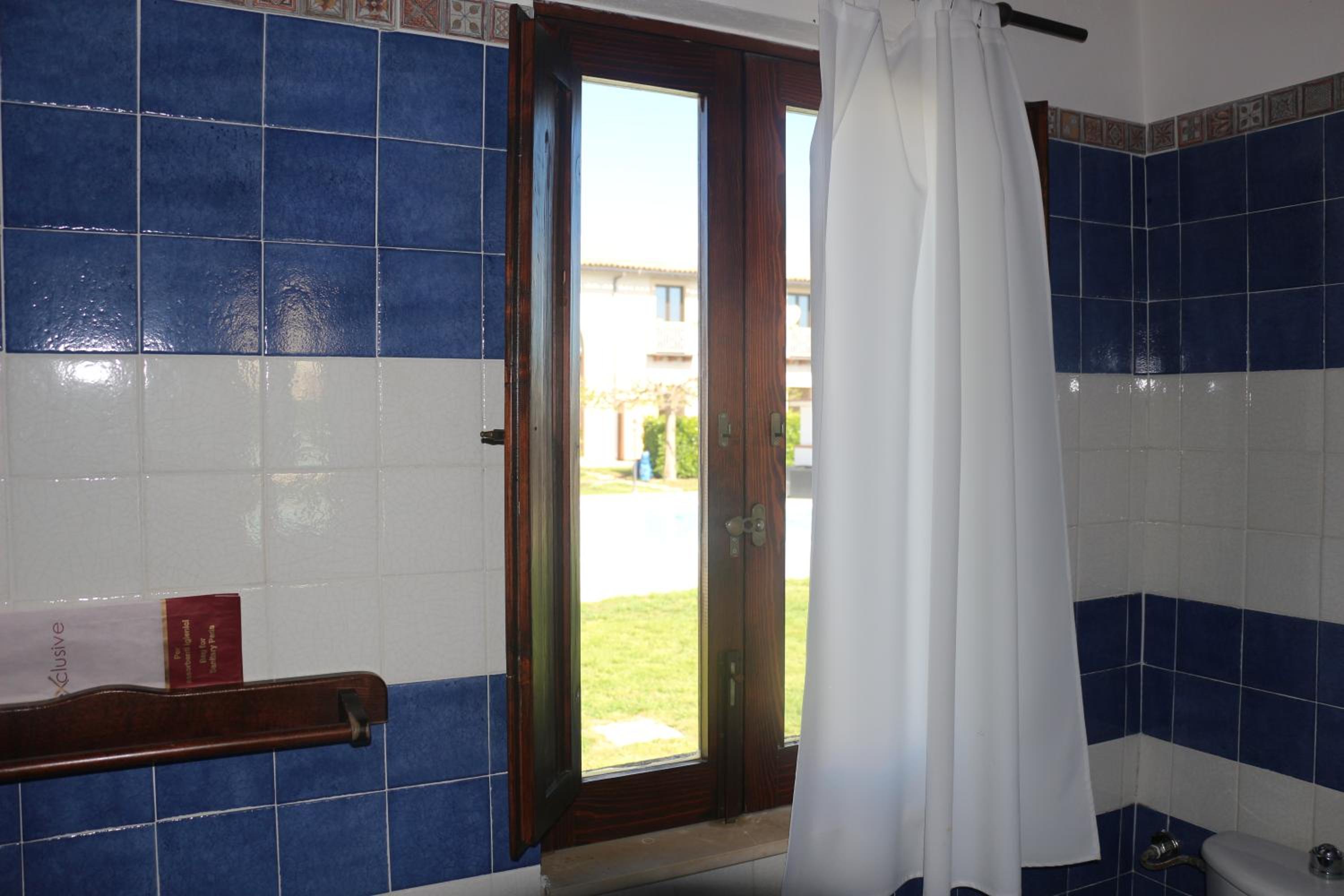 Quadruple Room - Photo 4
