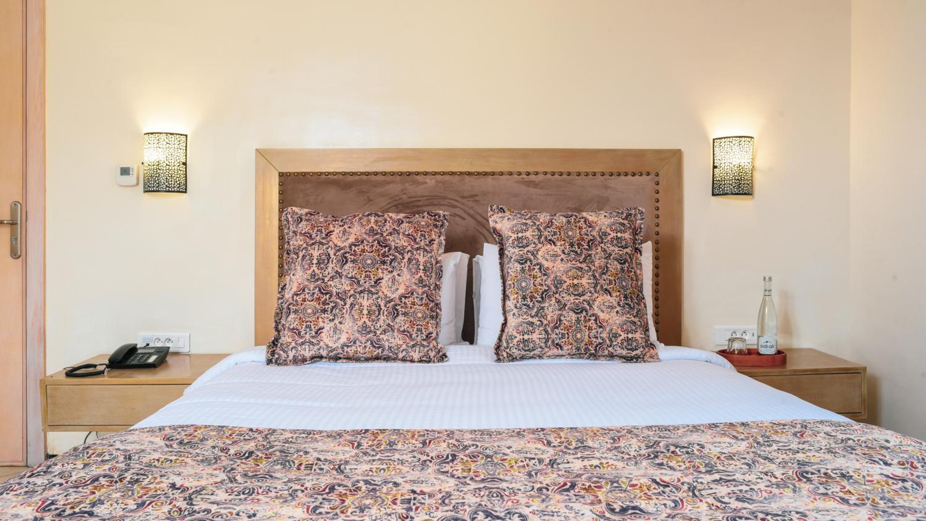 Single Room with Balcony photo 3