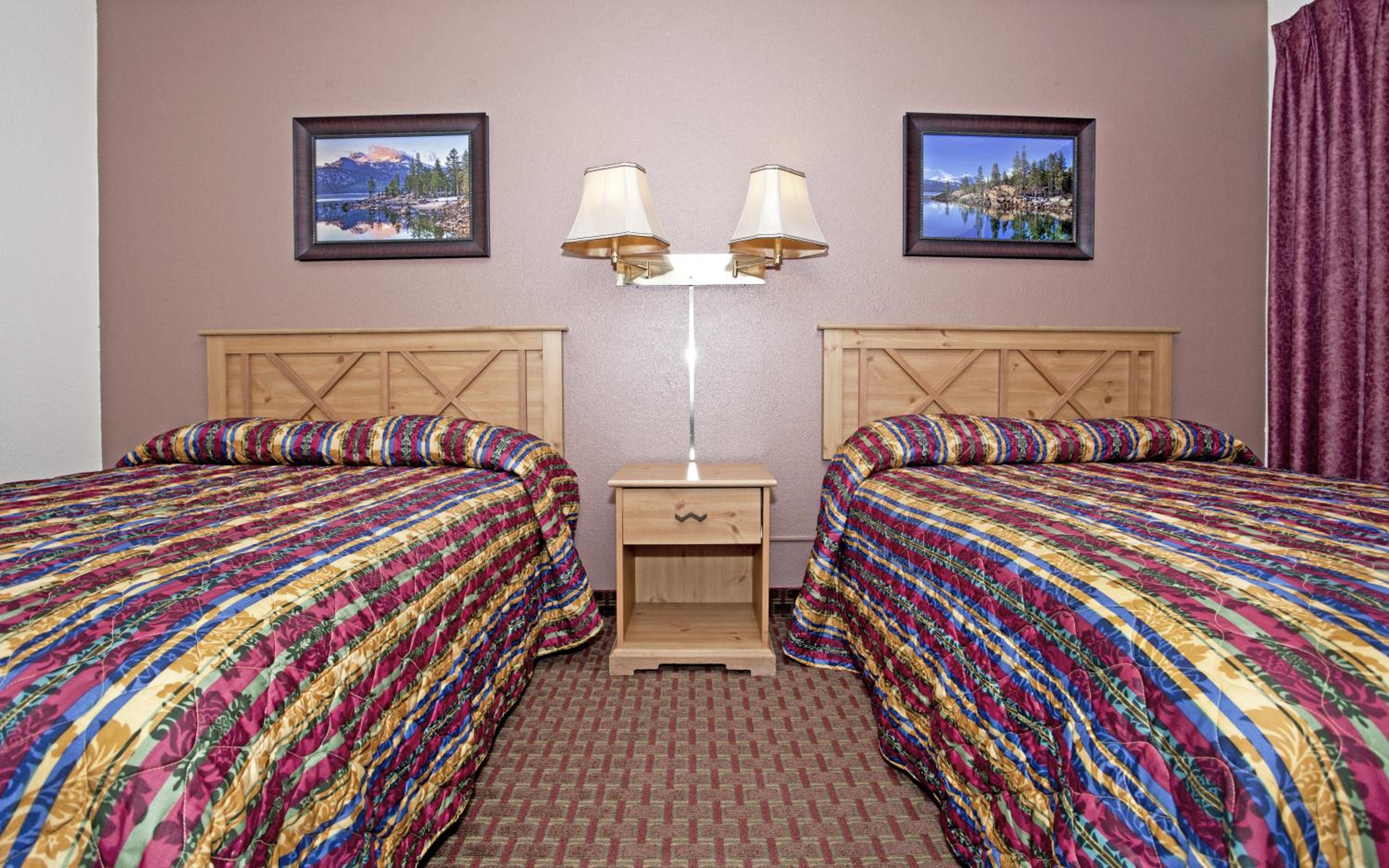 Double Room with Two Double Beds photo 2