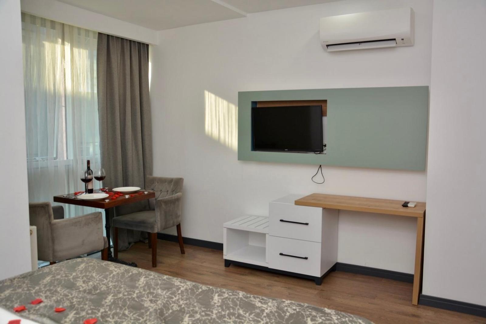 Triple Room - Photo 9