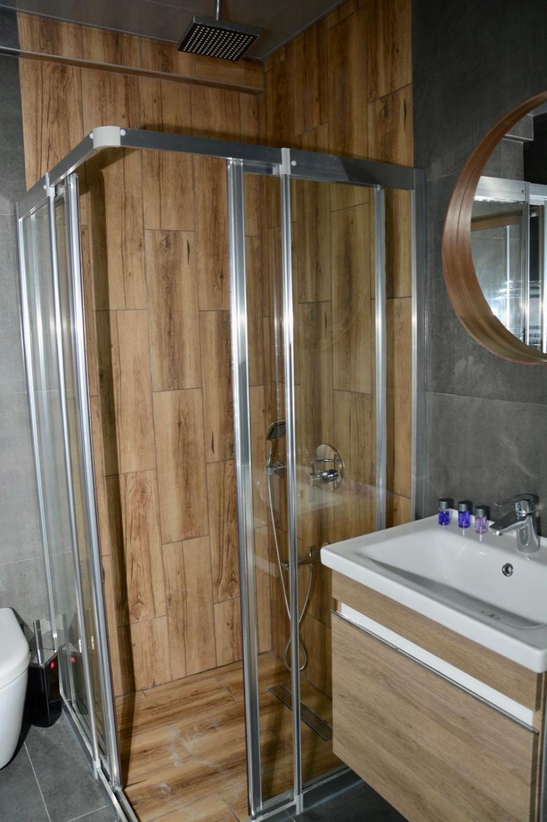 Triple Room - Photo 16