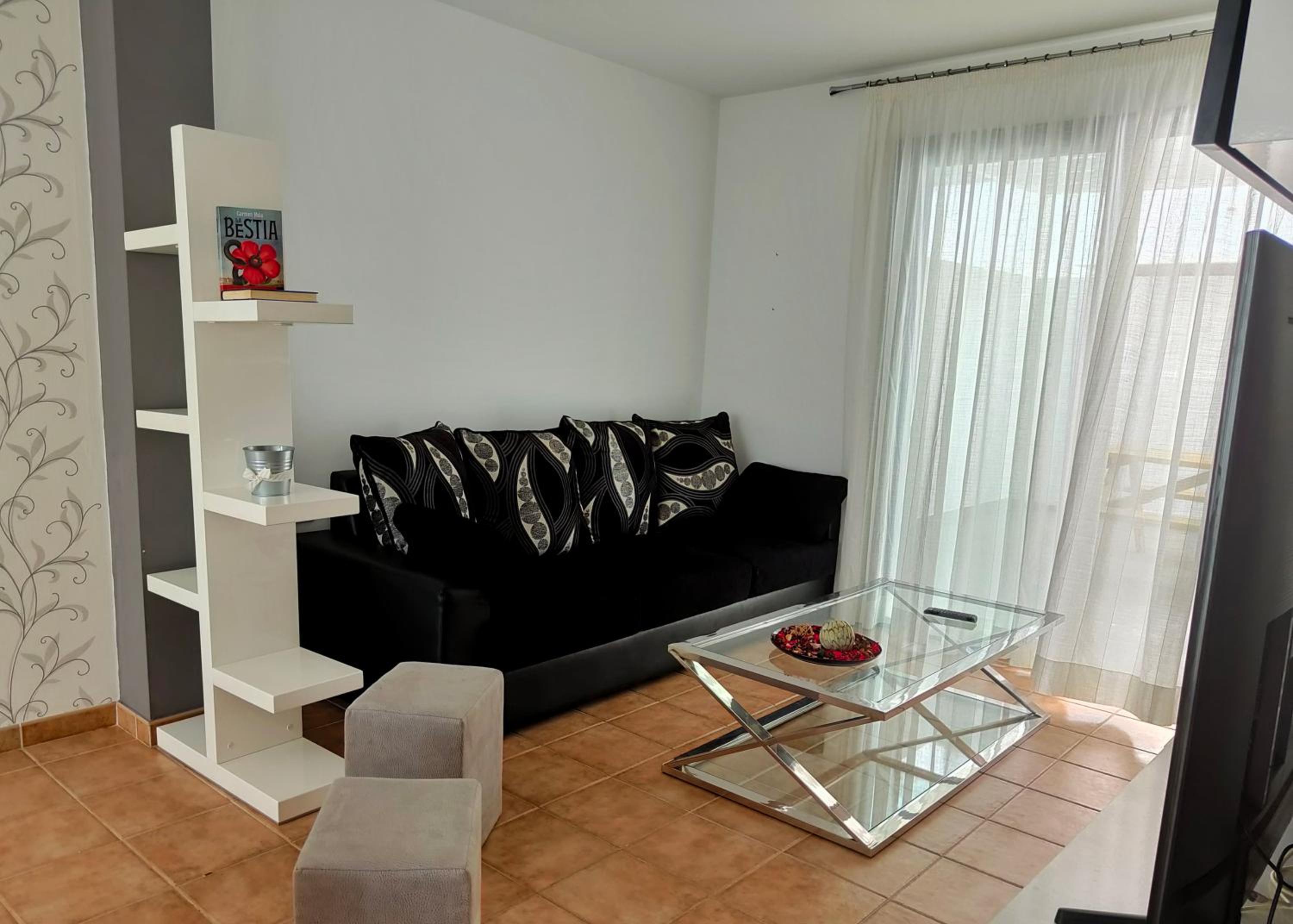 Villa de Tres Habitaciones