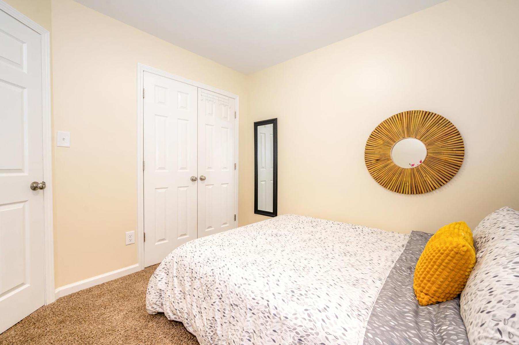 Four-Bedroom House photo 1