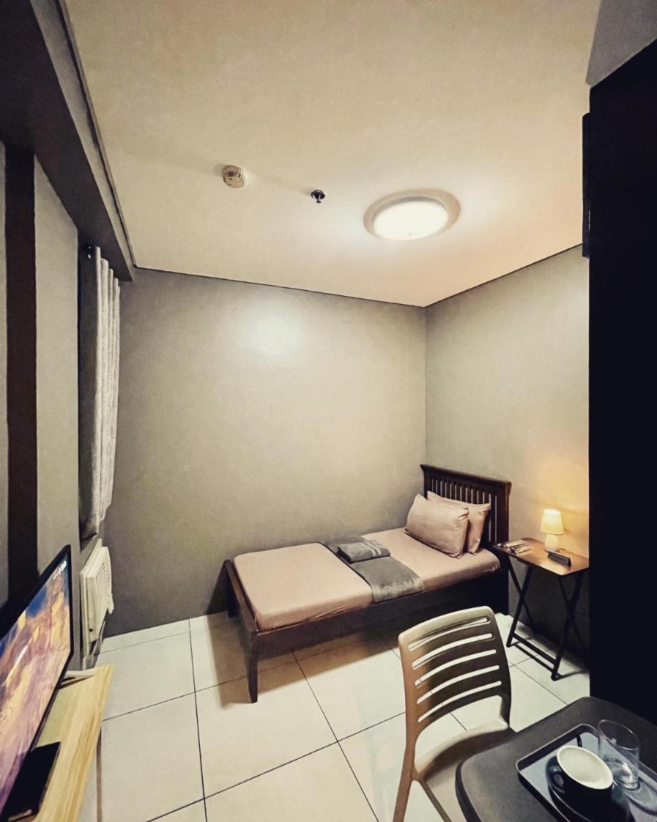 Single Room - Photo 1