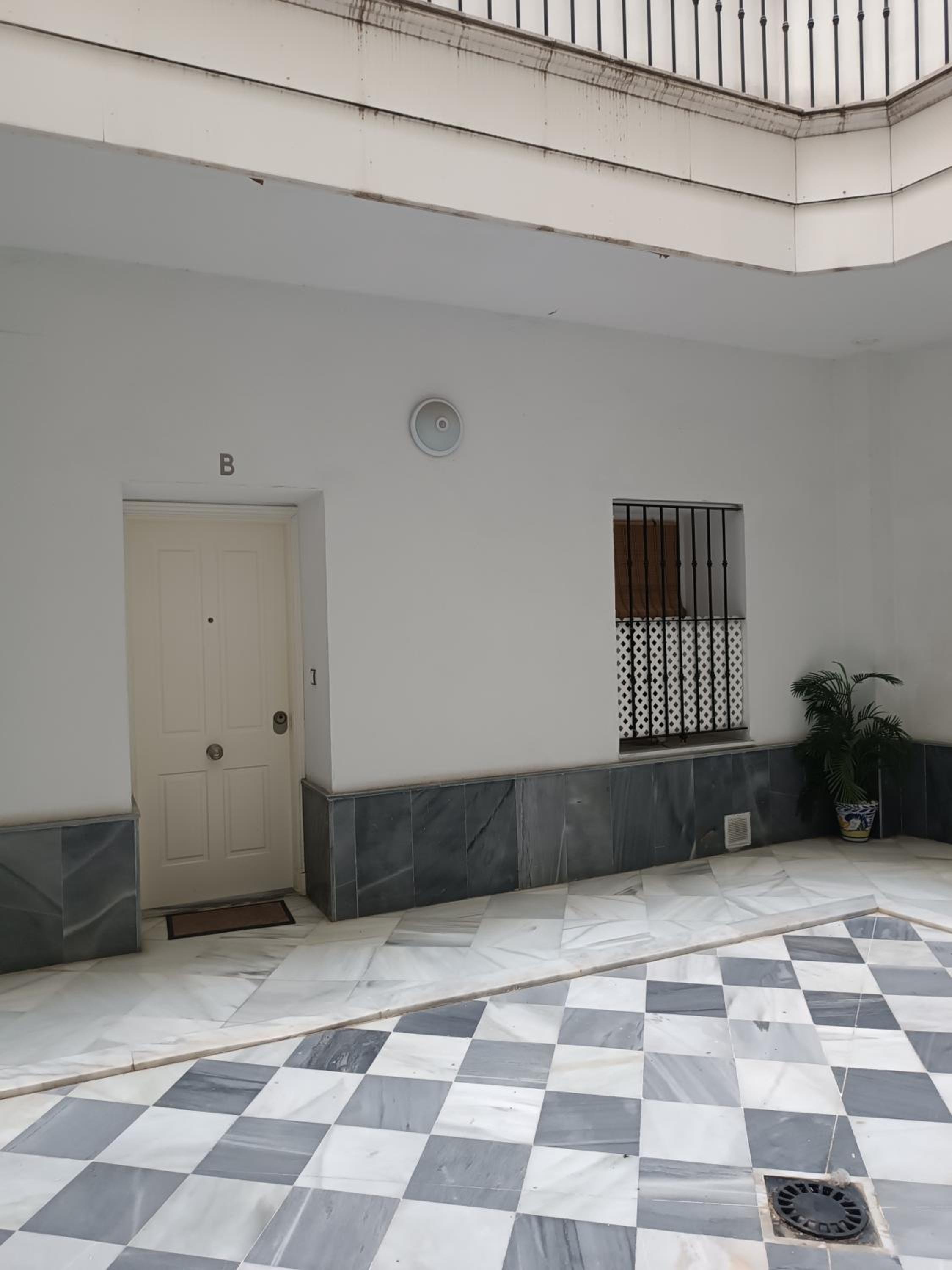 Apartment - Ground Floor - Annex photo 1