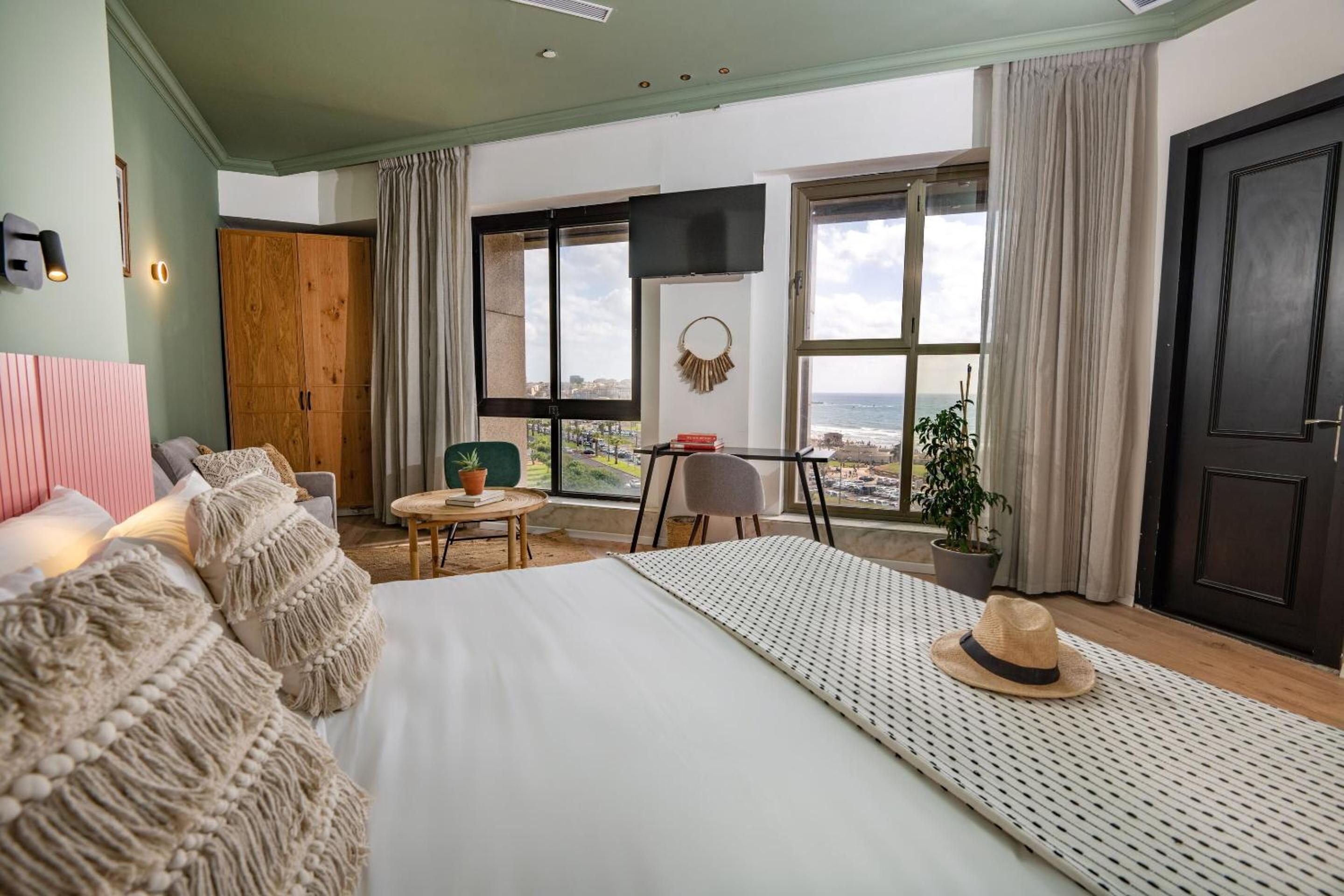 Suite photo 1