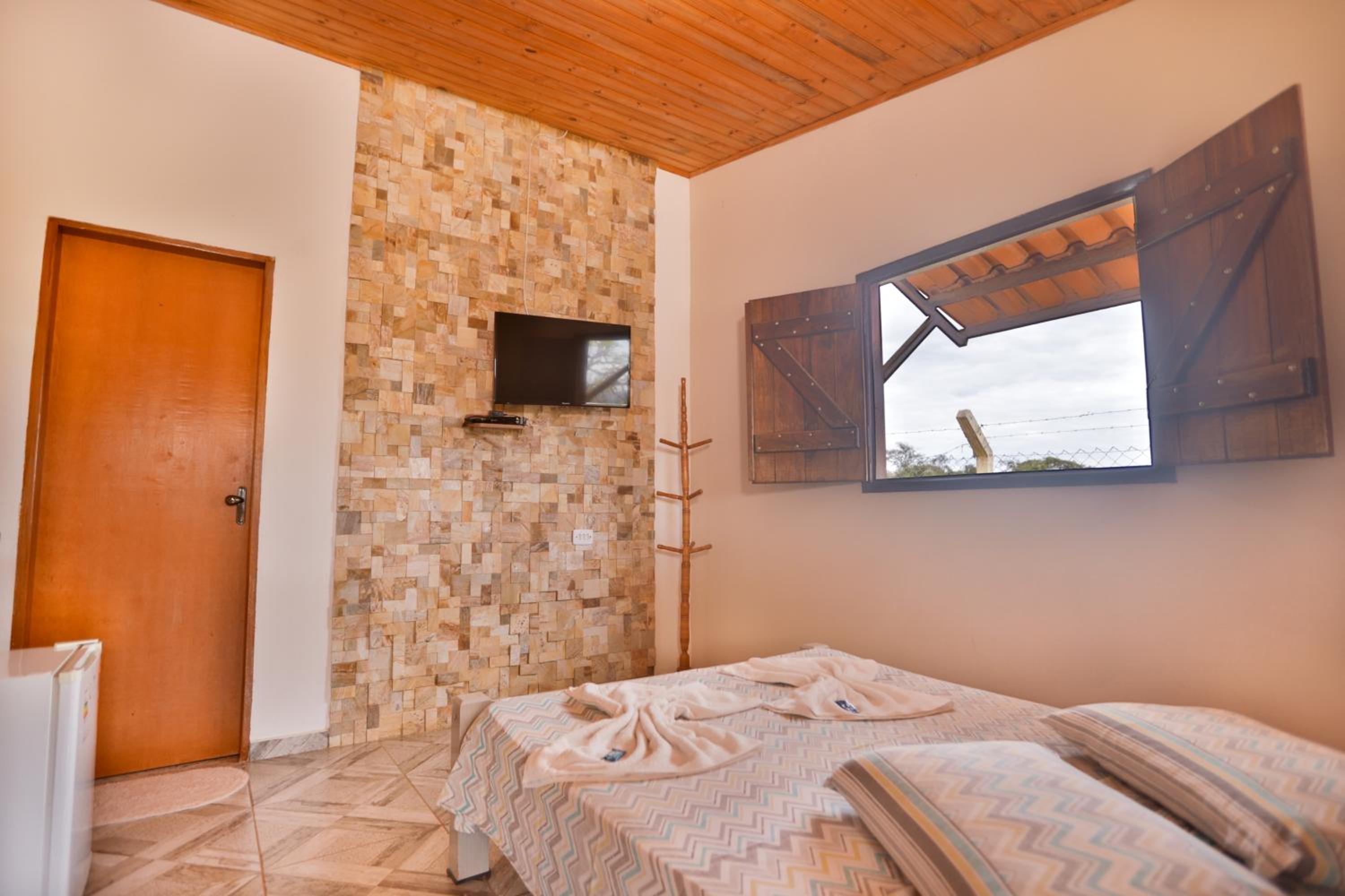 Double Room - Photo 3