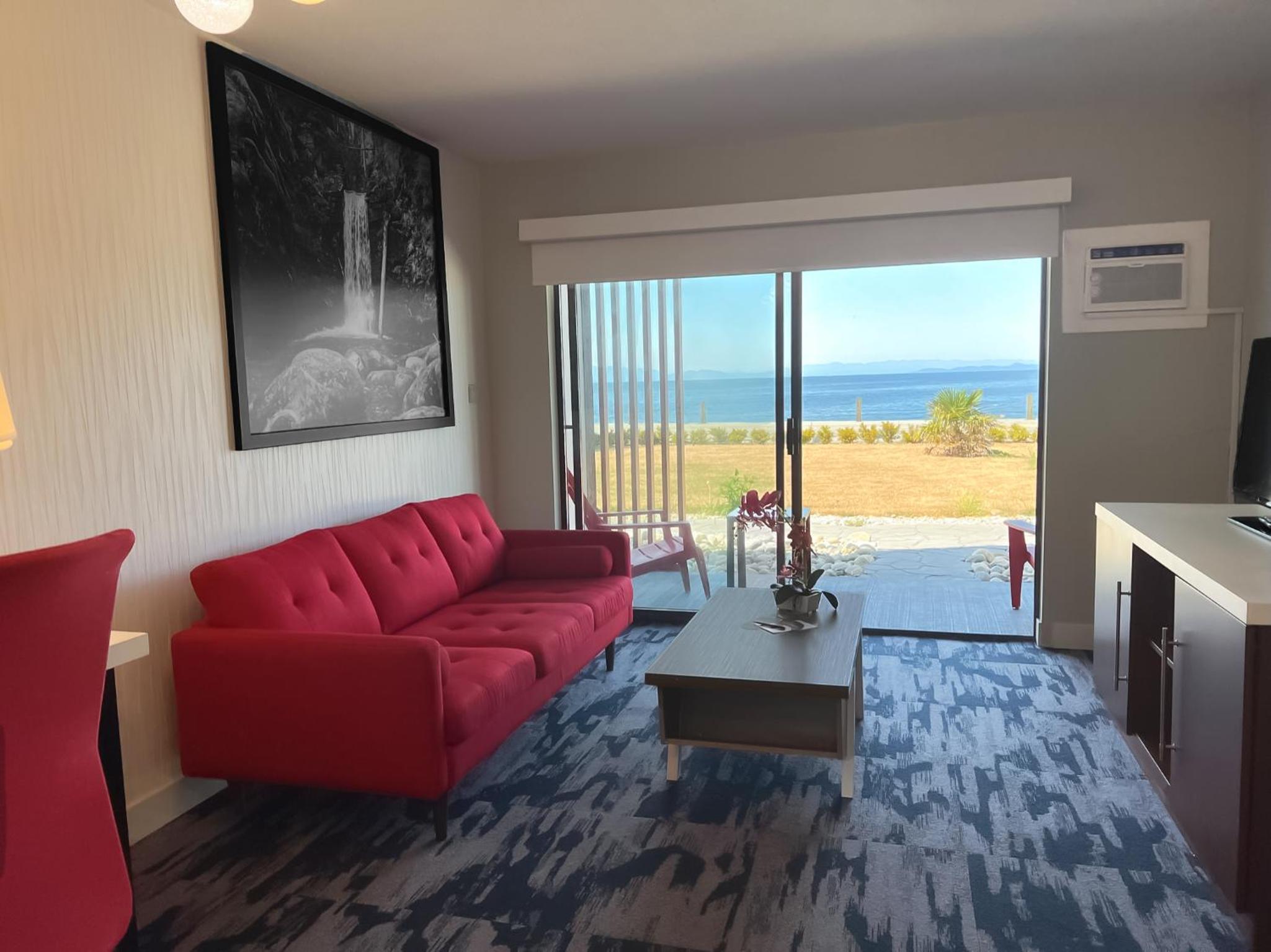Coast Premium Two Bedroom Suite with Ocean View photo 3