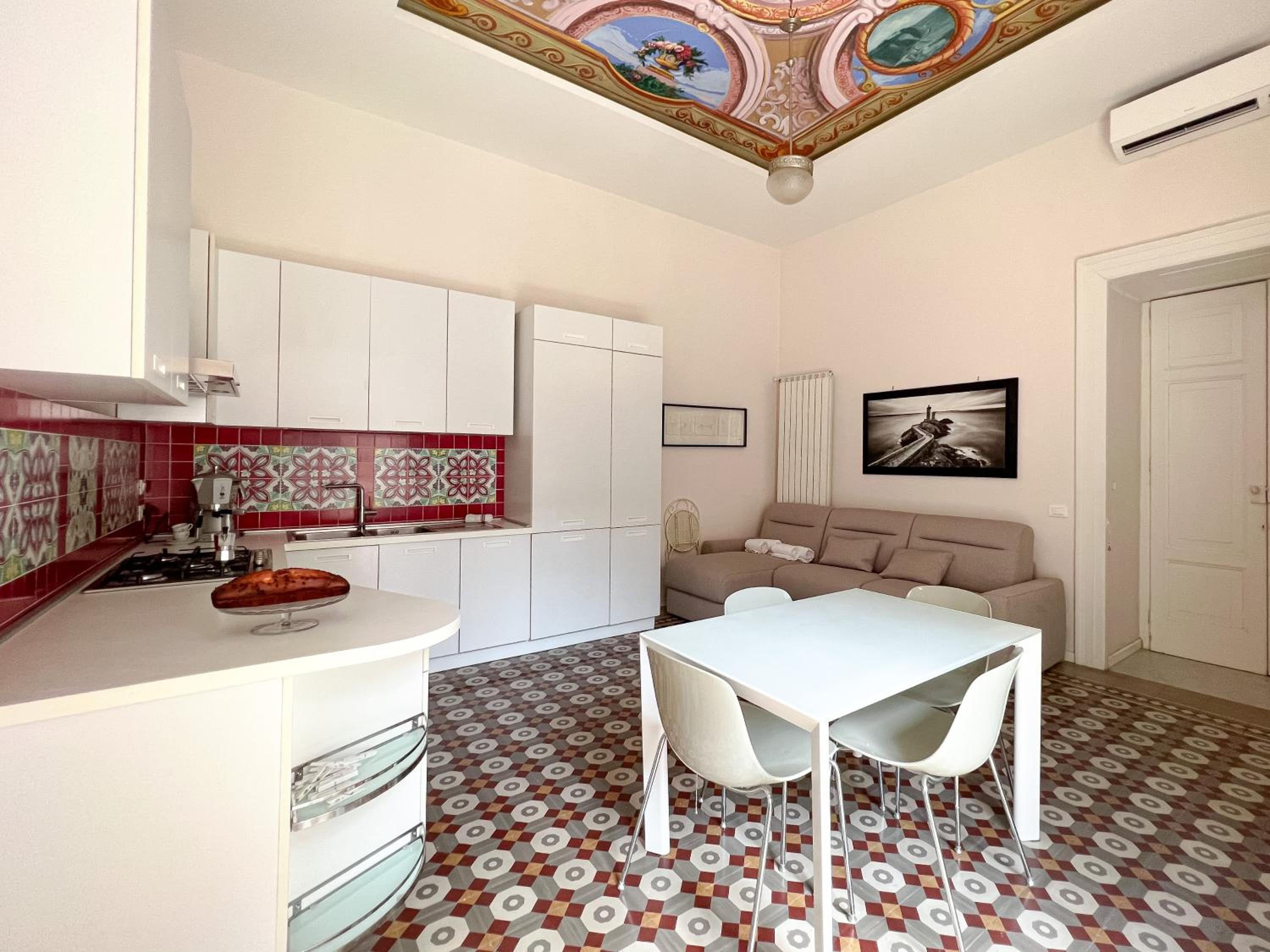 One-Bedroom House photo 2