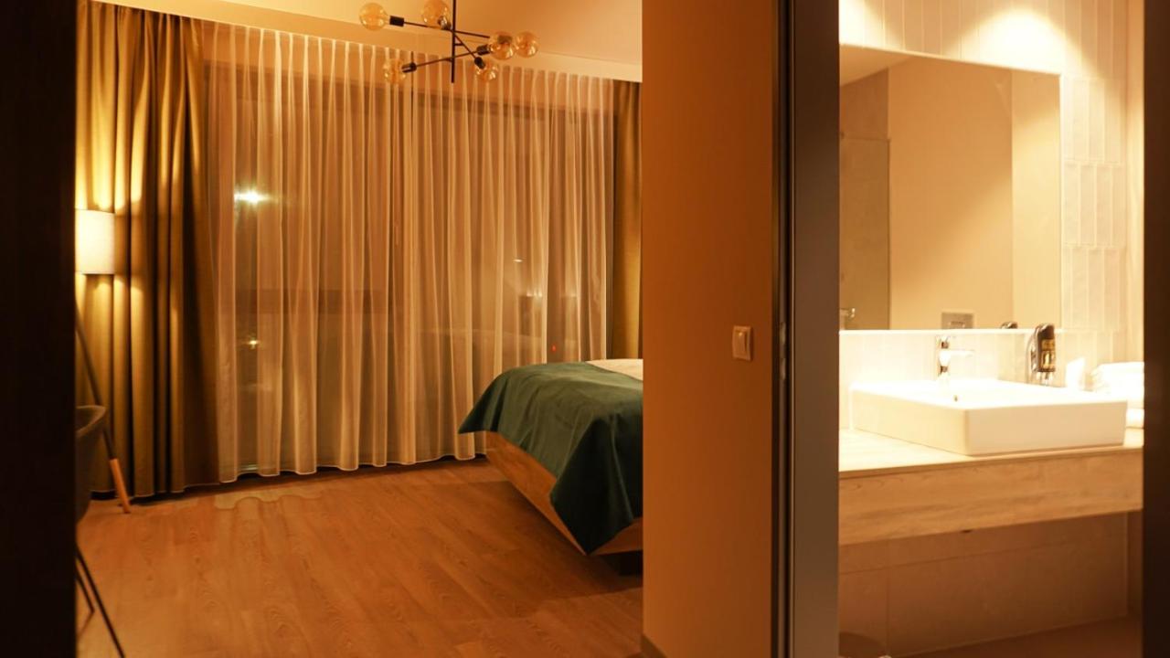 Double Room - Photo 3