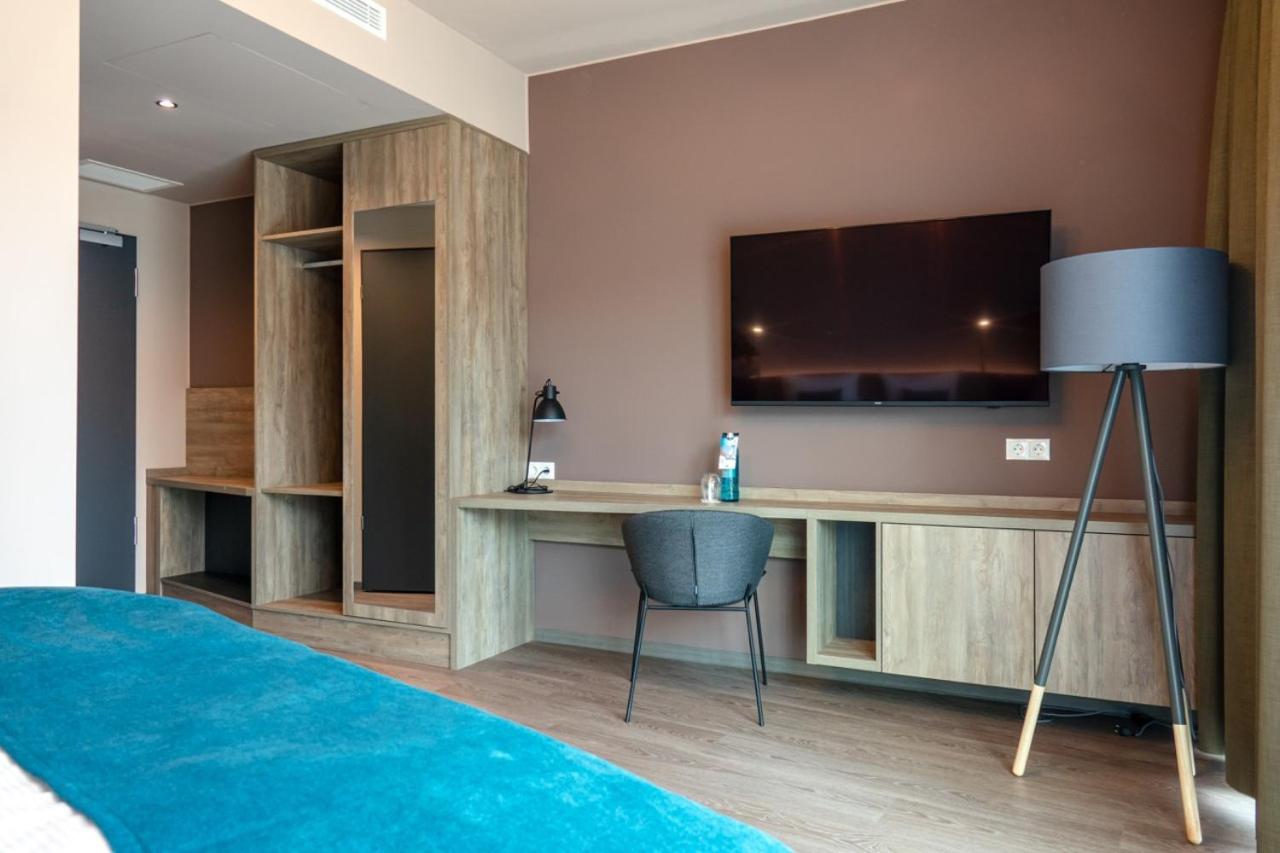 Double Room - Photo 10