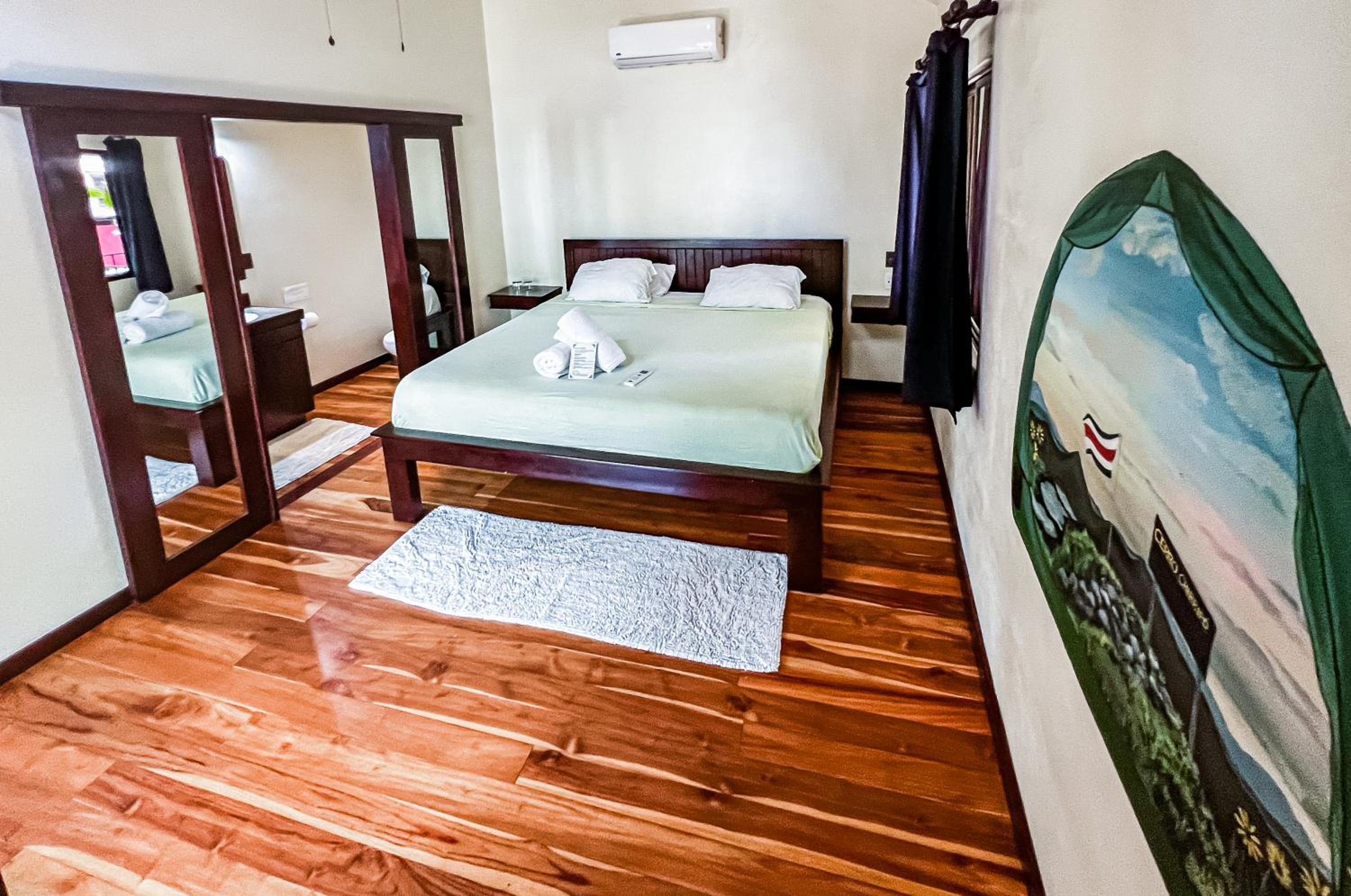 King Room With Balcony