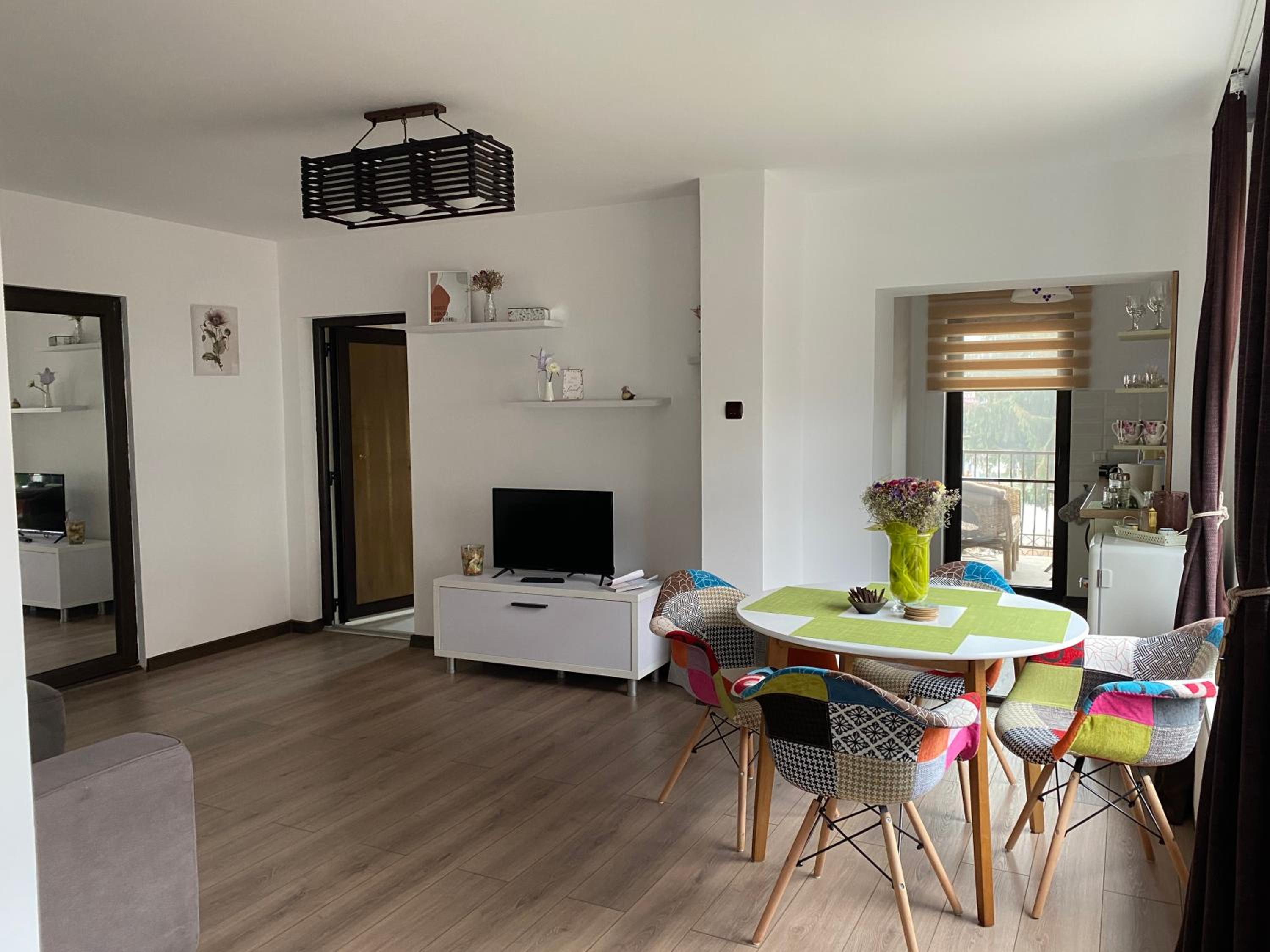 Apartment - Photo 4