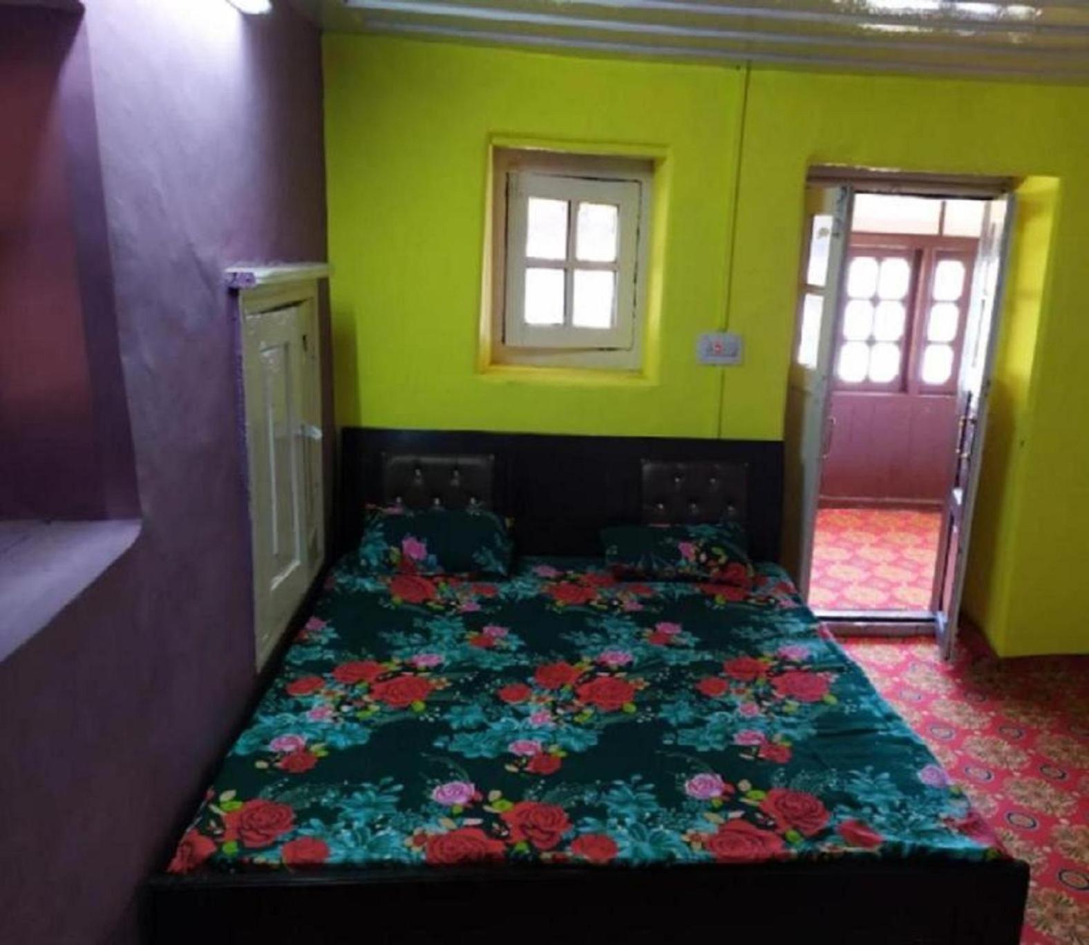 Standard Double Room photo 2