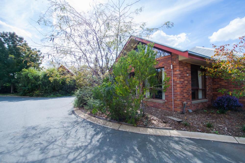 Three-Bedroom Villa with Garden View and Spa Bath photo 3