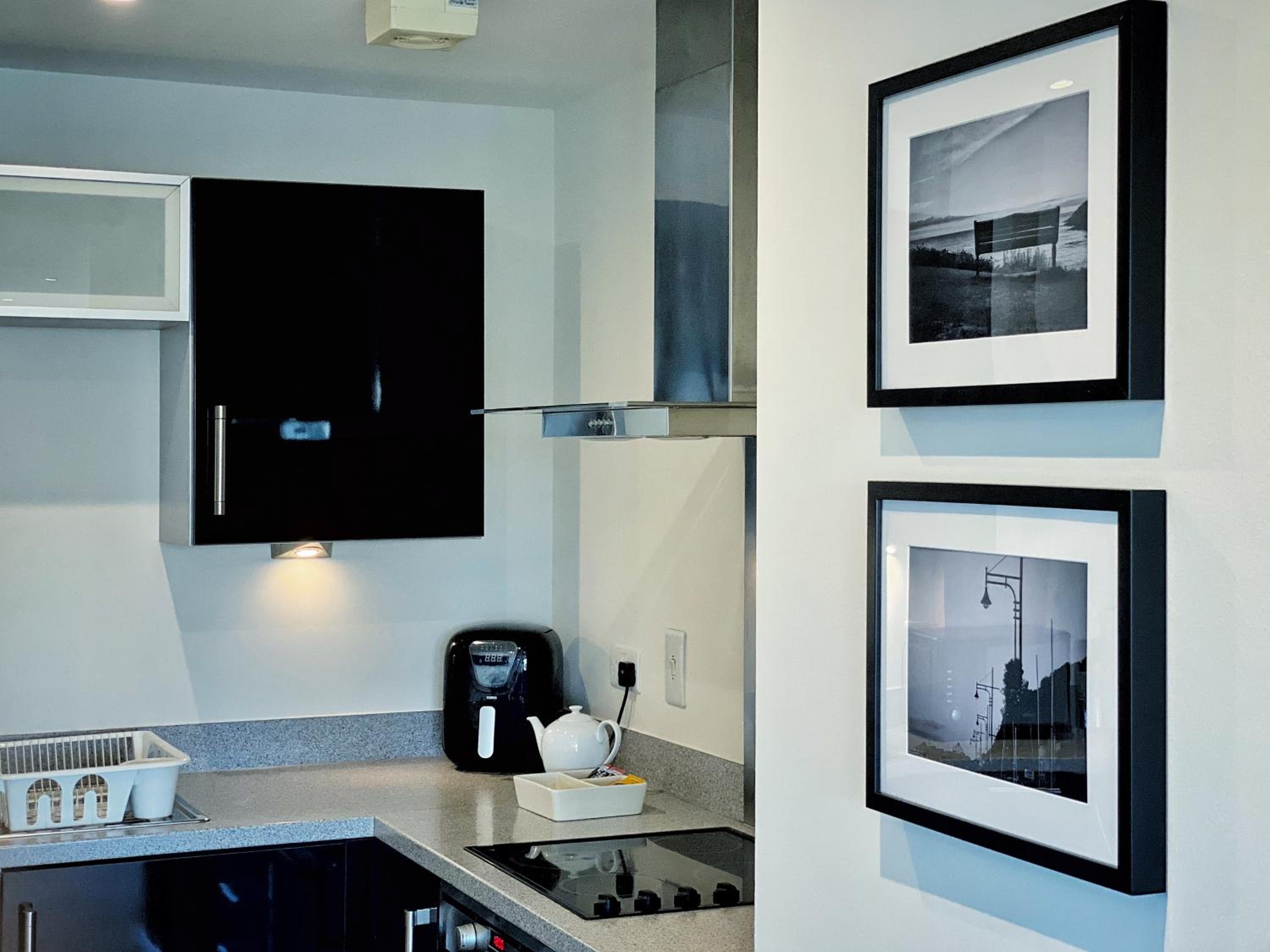 Two-Bedroom Apartment photo 3