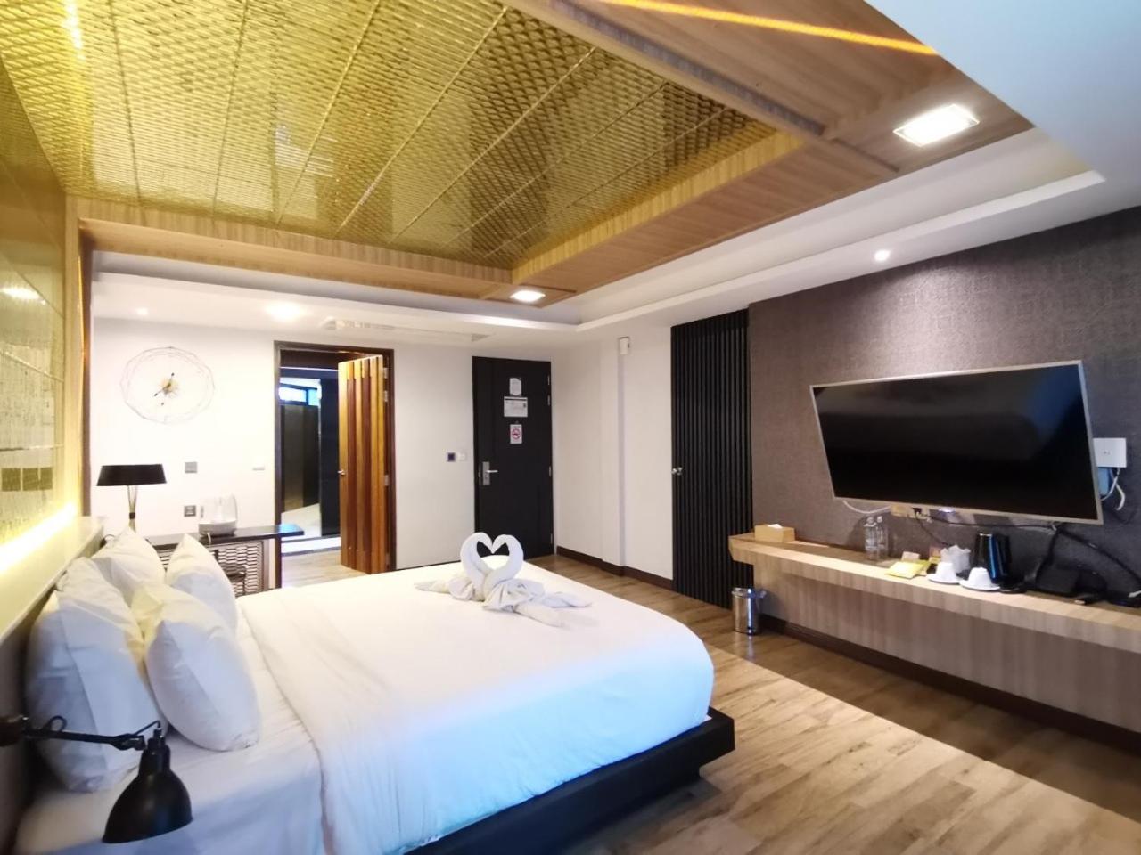 Double Room with Spa Bath