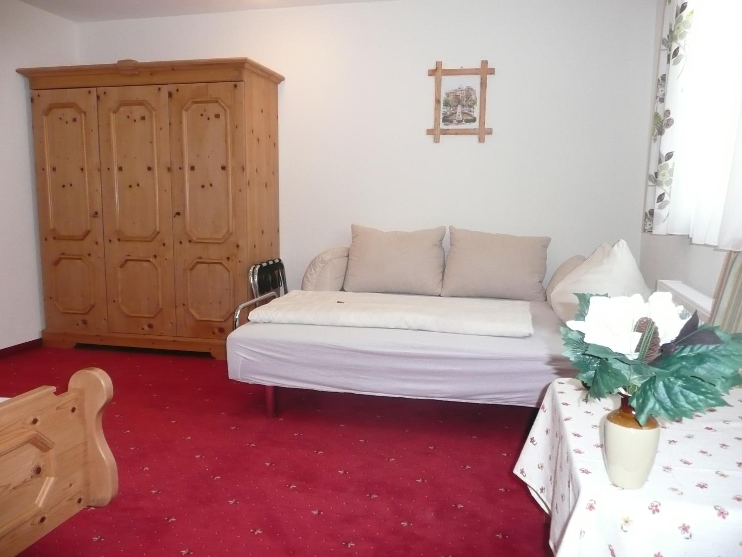 Two-Bedroom Apartment with Terrace - Photo 6