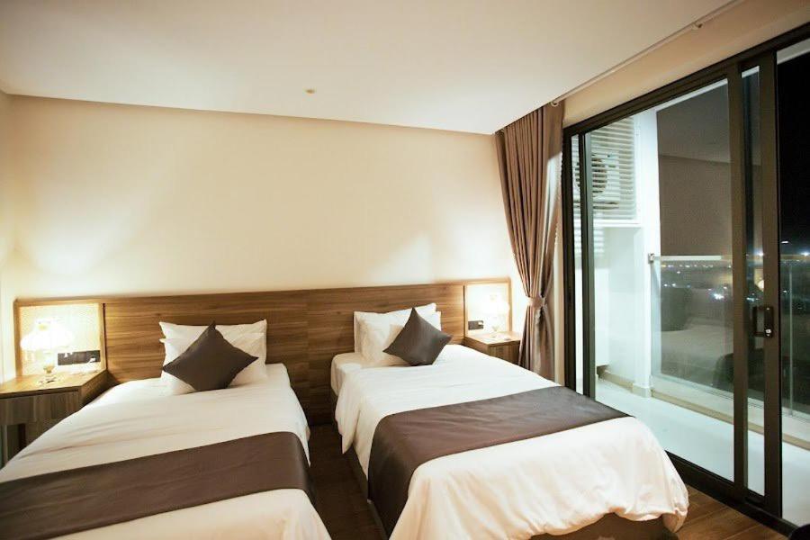 Quadruple Room With Lake View photo 1