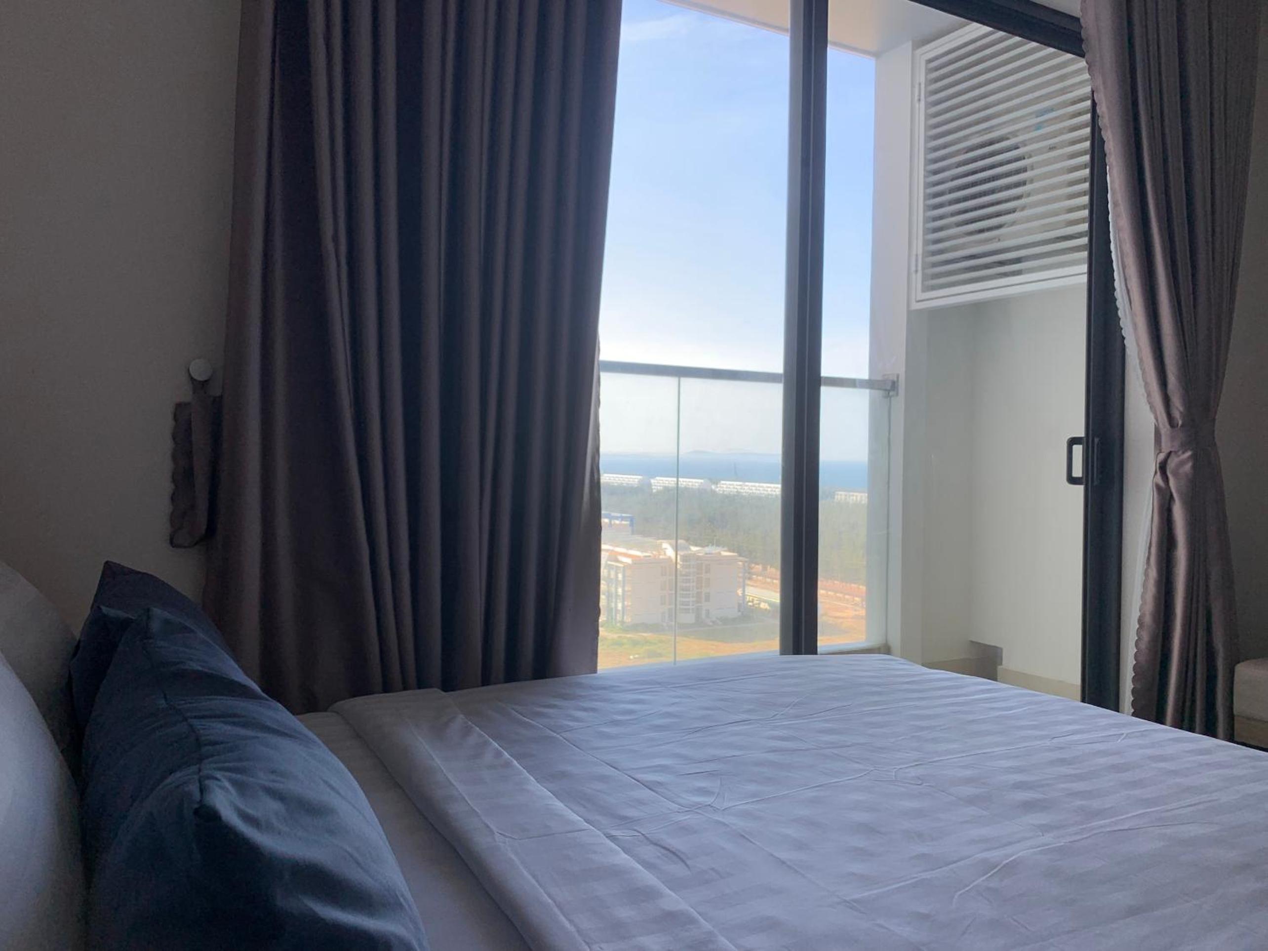 King Room With Balcony photo 2