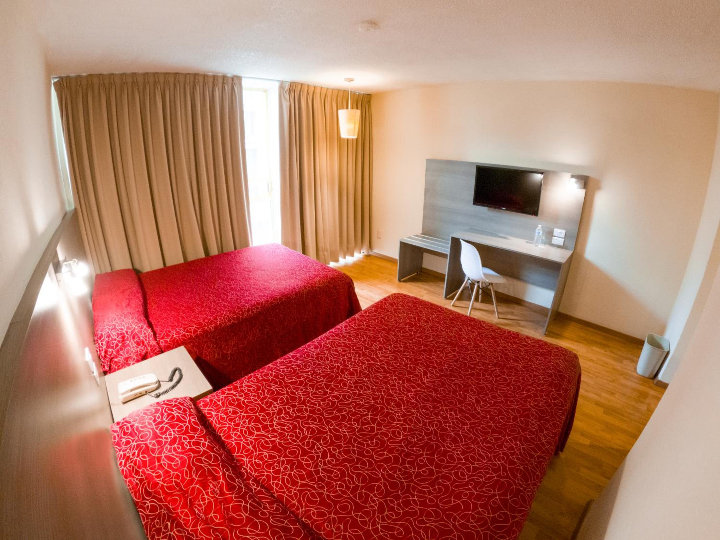 Standard Double Room with Two Double Beds photo 1