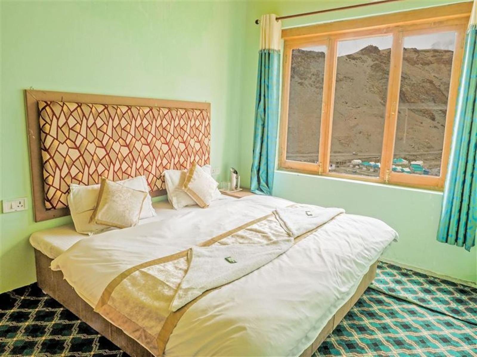 Superior Double Room photo 2