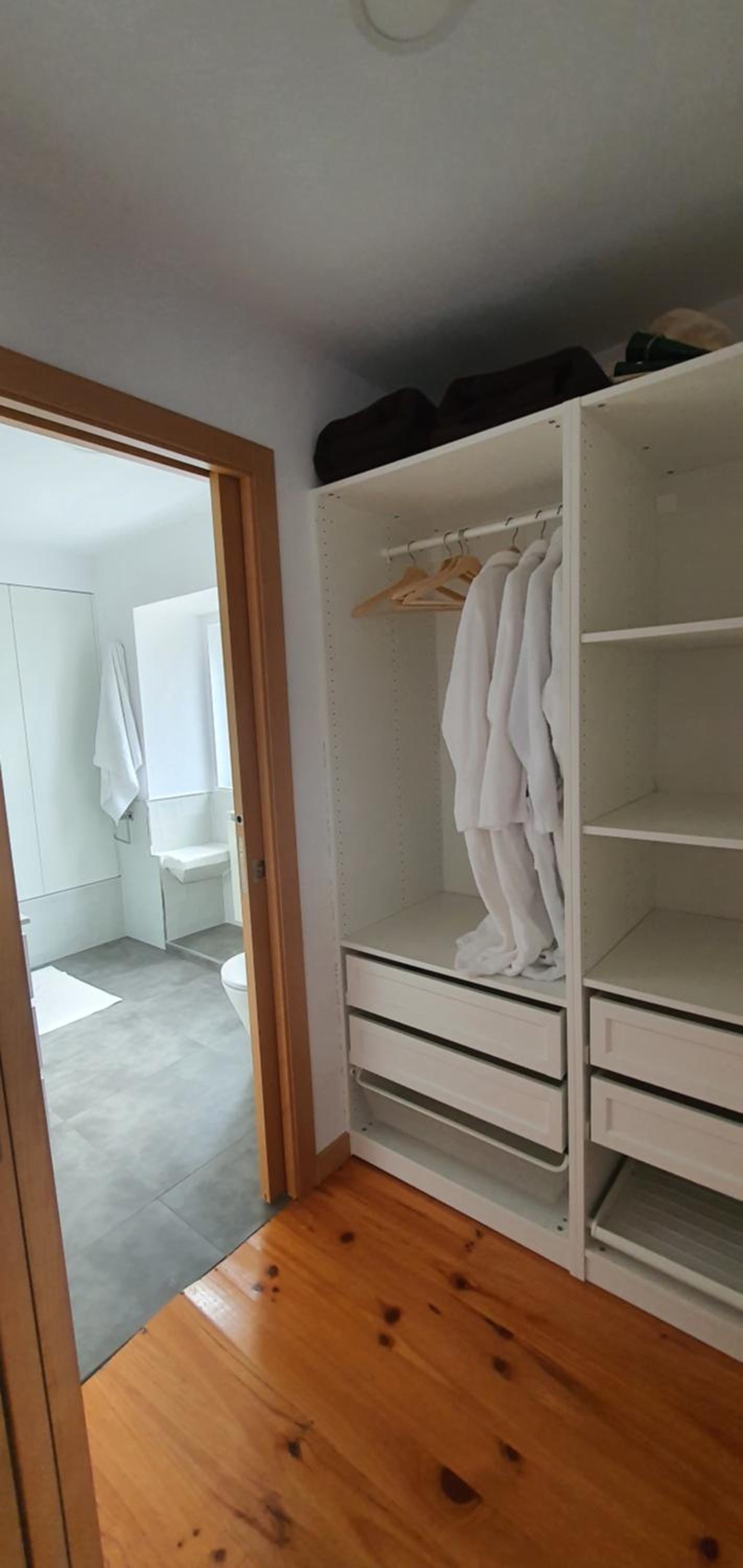 Three-Bedroom House photo 2