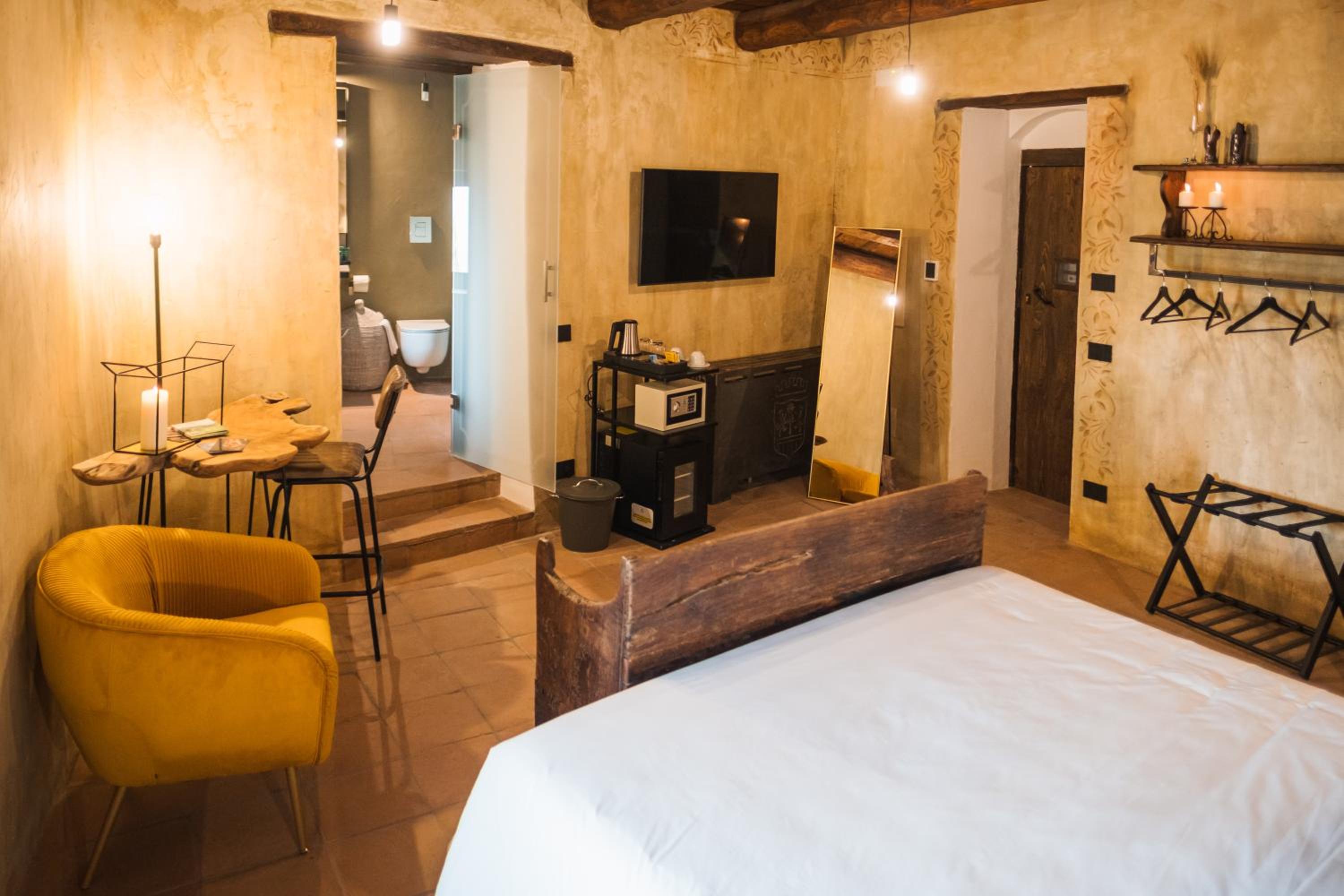 Superior Double Room - Photo 16