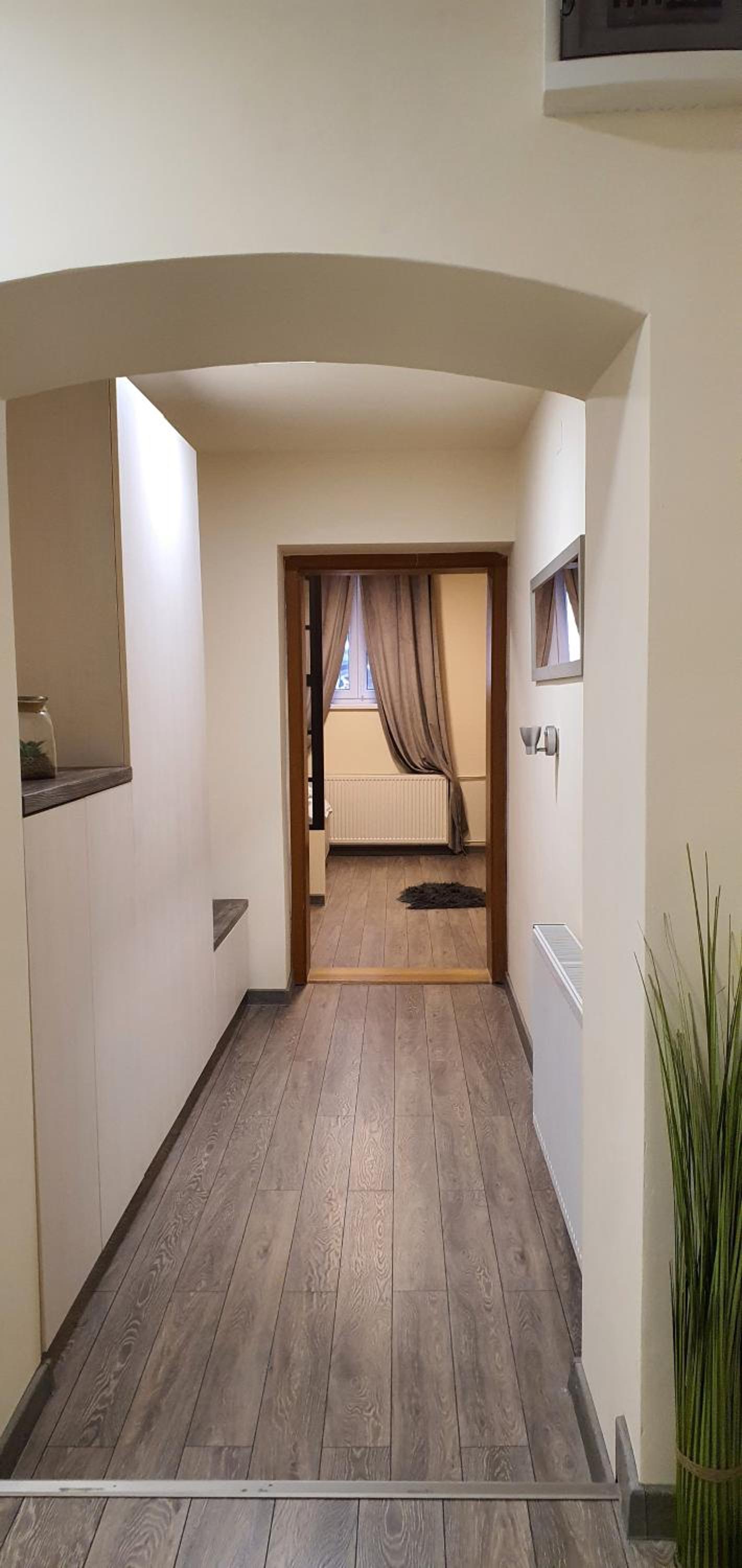 One-Bedroom Apartment - Photo 13