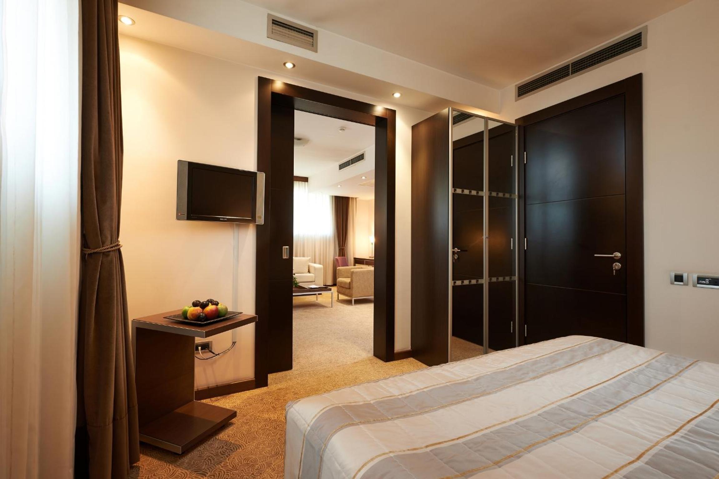 Junior Suite - Photo 2