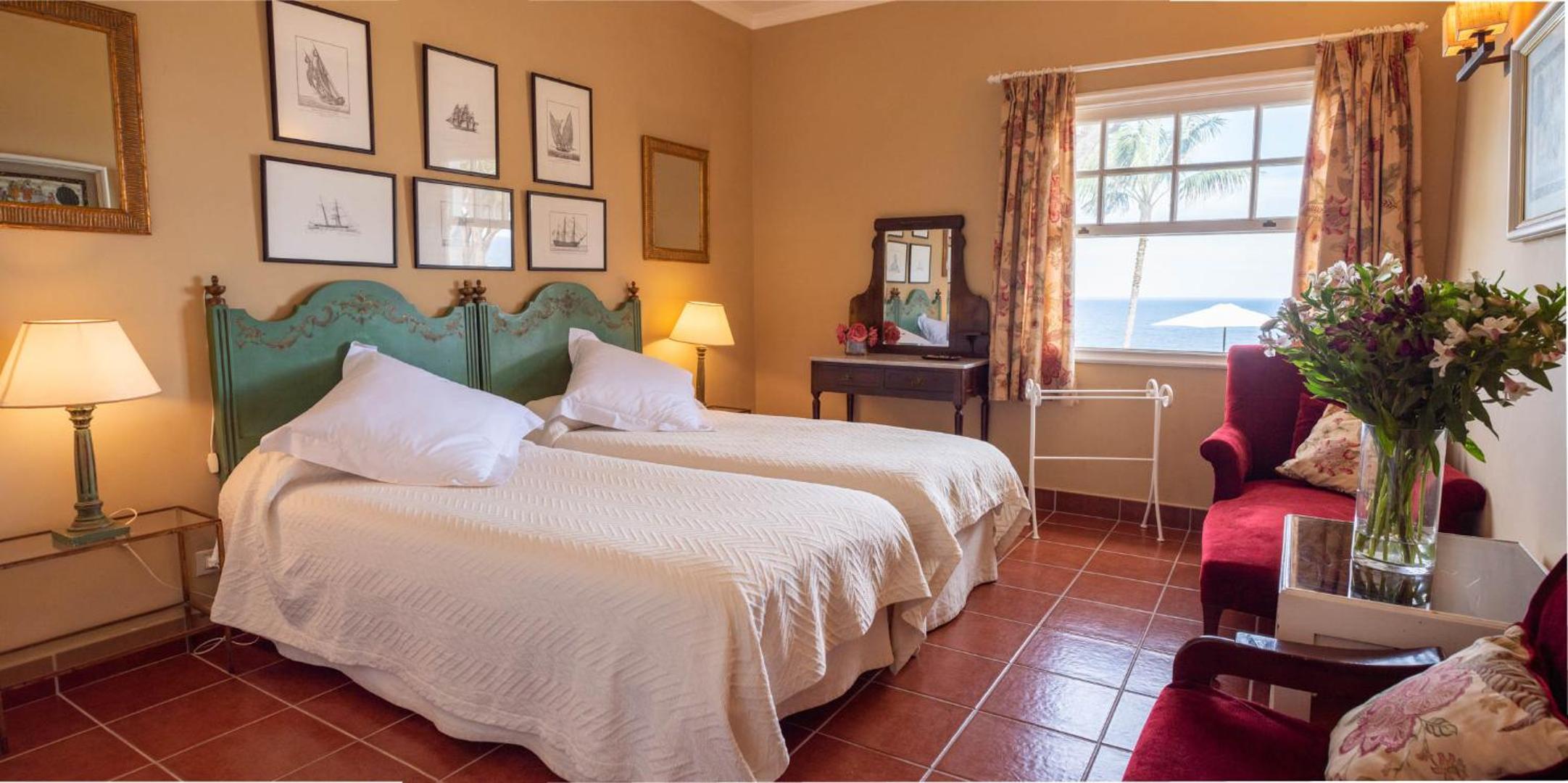 Habitación Doble con Vista al Mar