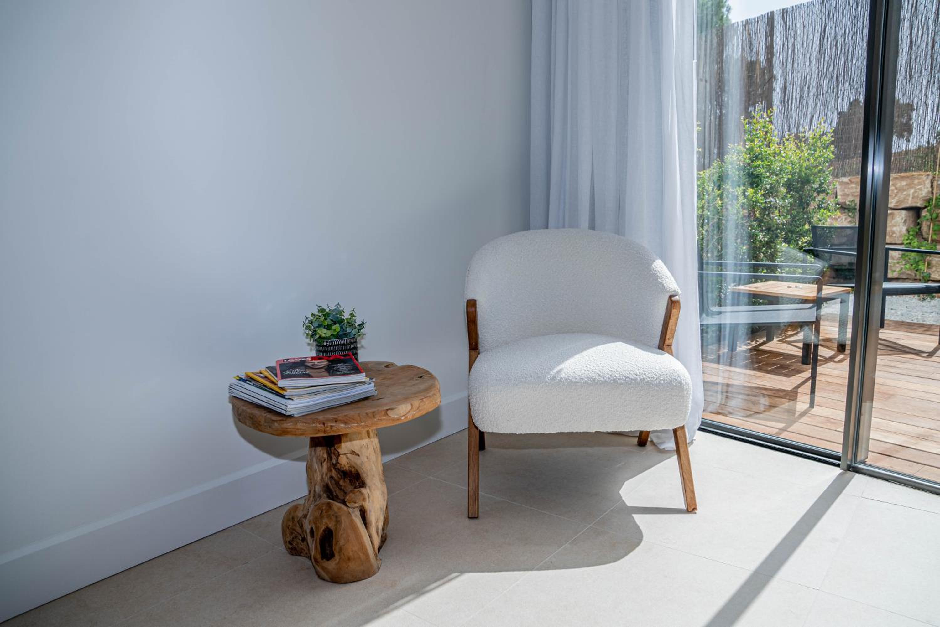 King Room with Garden View - Photo 19