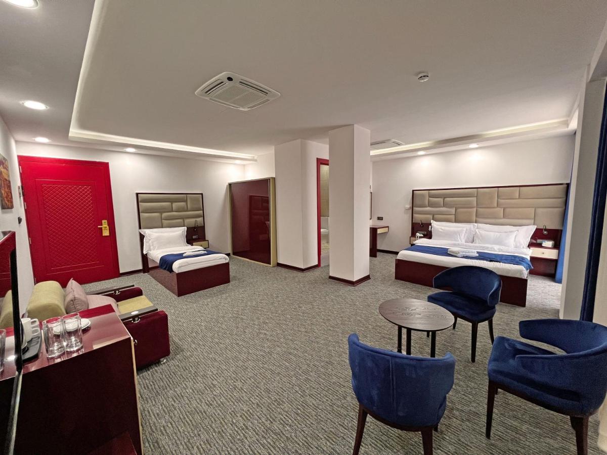 Luxury Triple Room