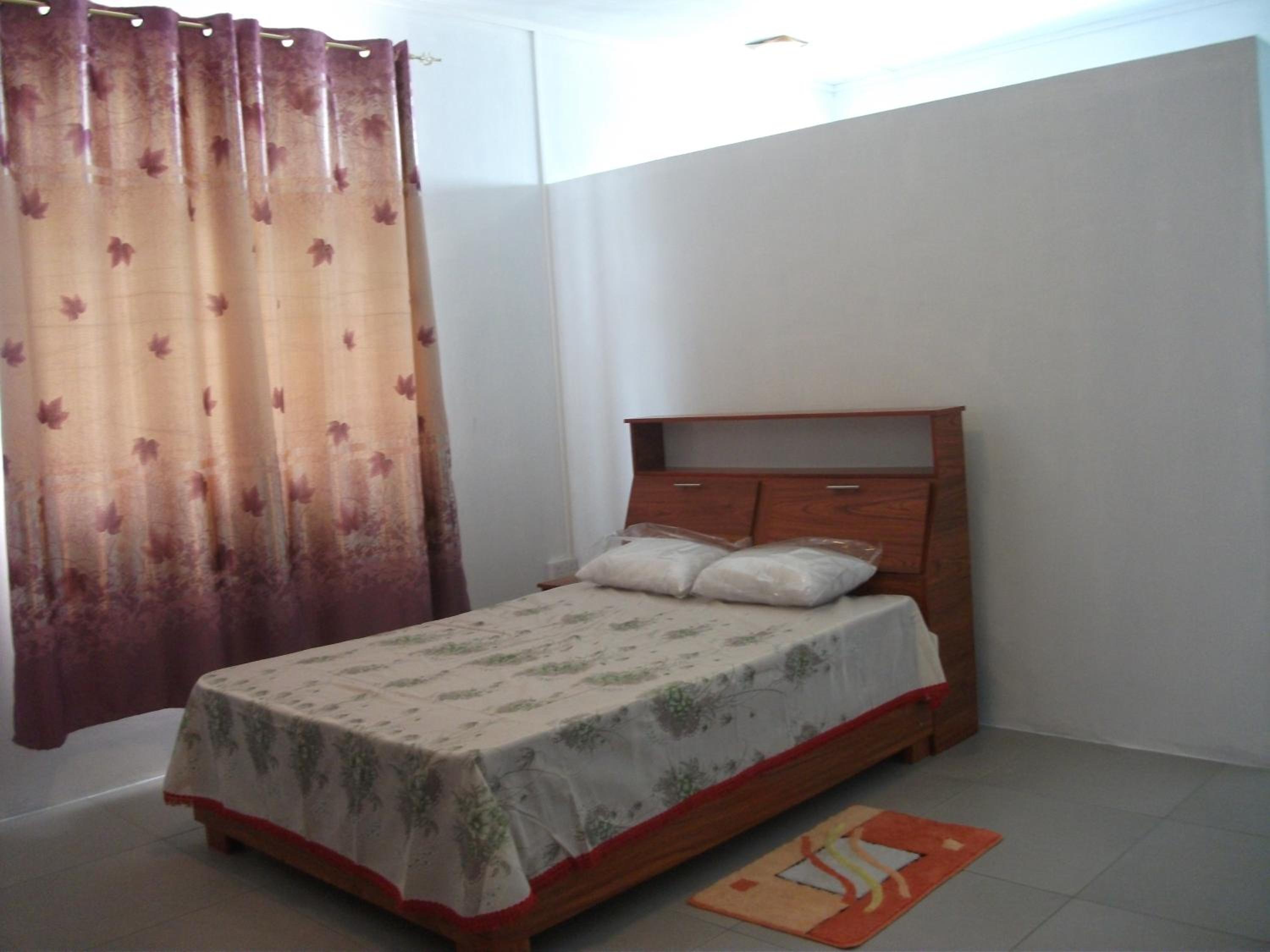 Double Room with Private Bathroom - Photo 4