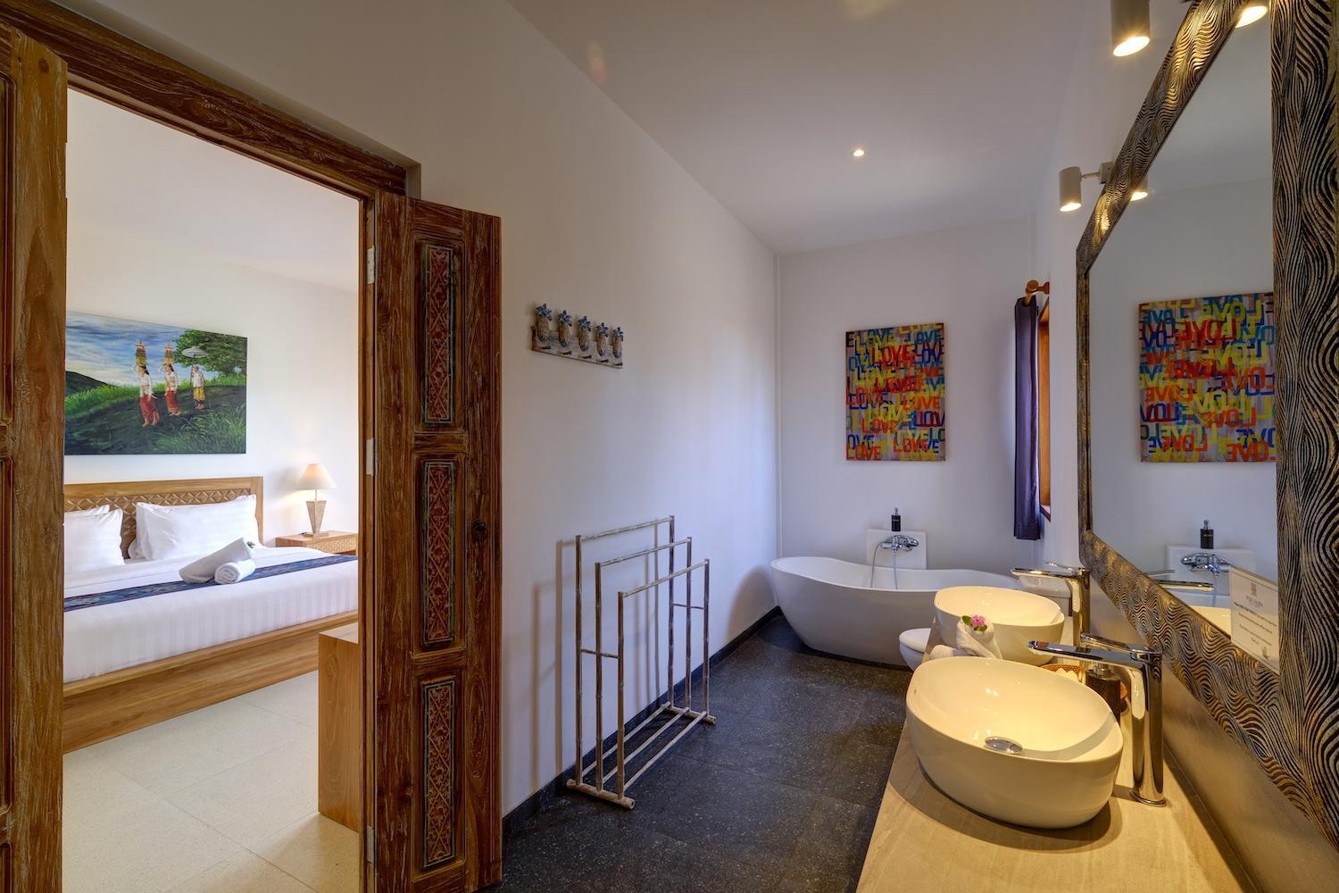 Suite with Terrace - Photo 3