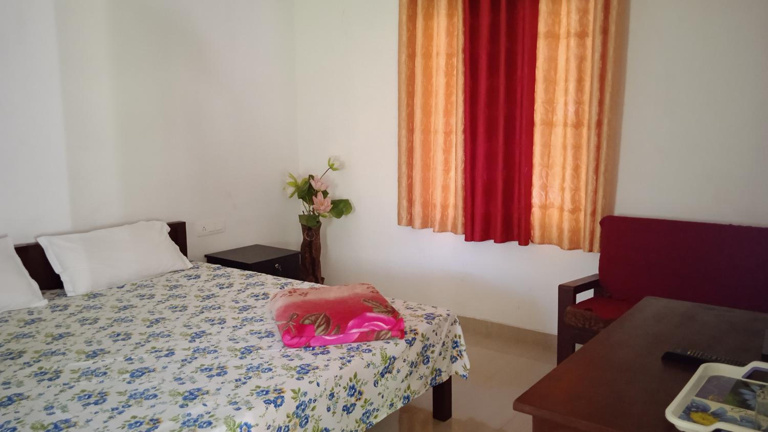 Double Room - Photo 11