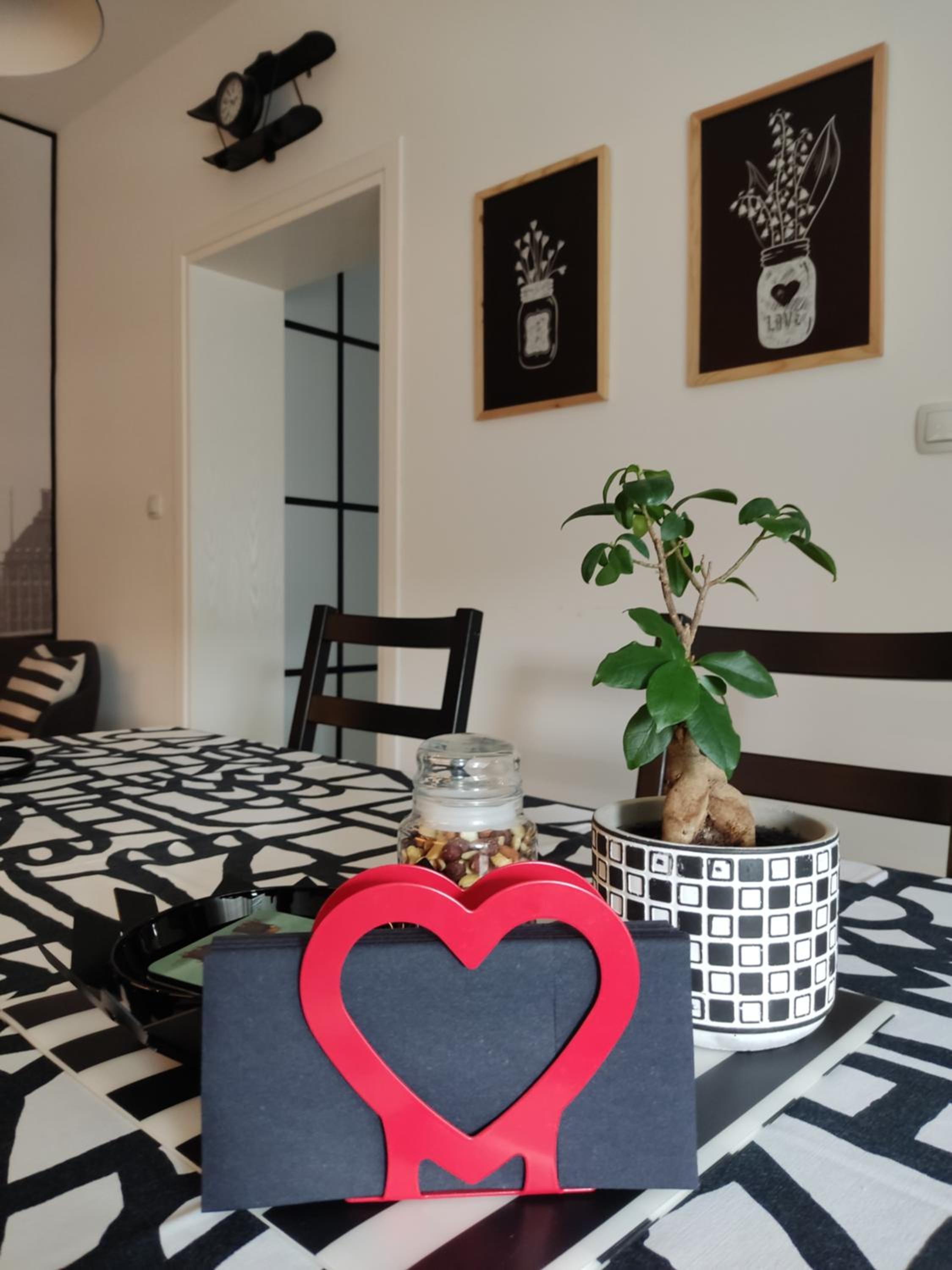 One-Bedroom Apartment - Photo 46