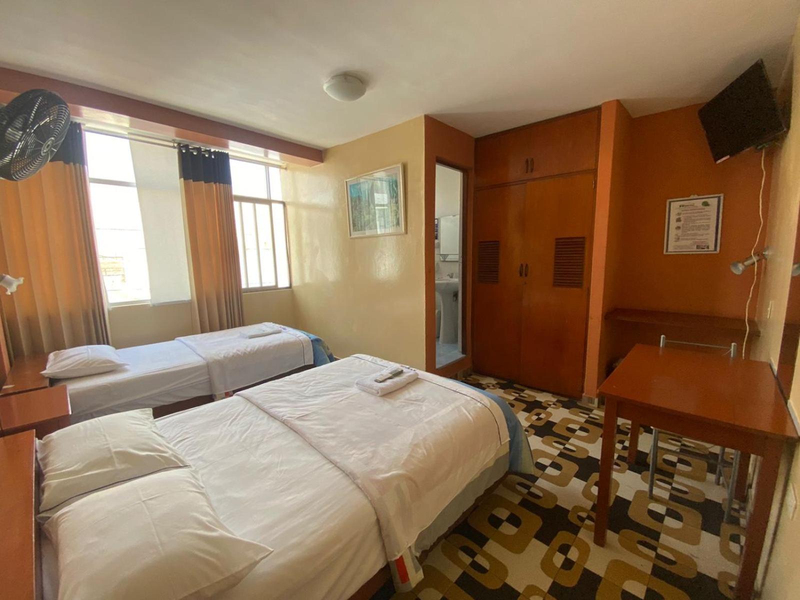 Superior Twin Room photo 3