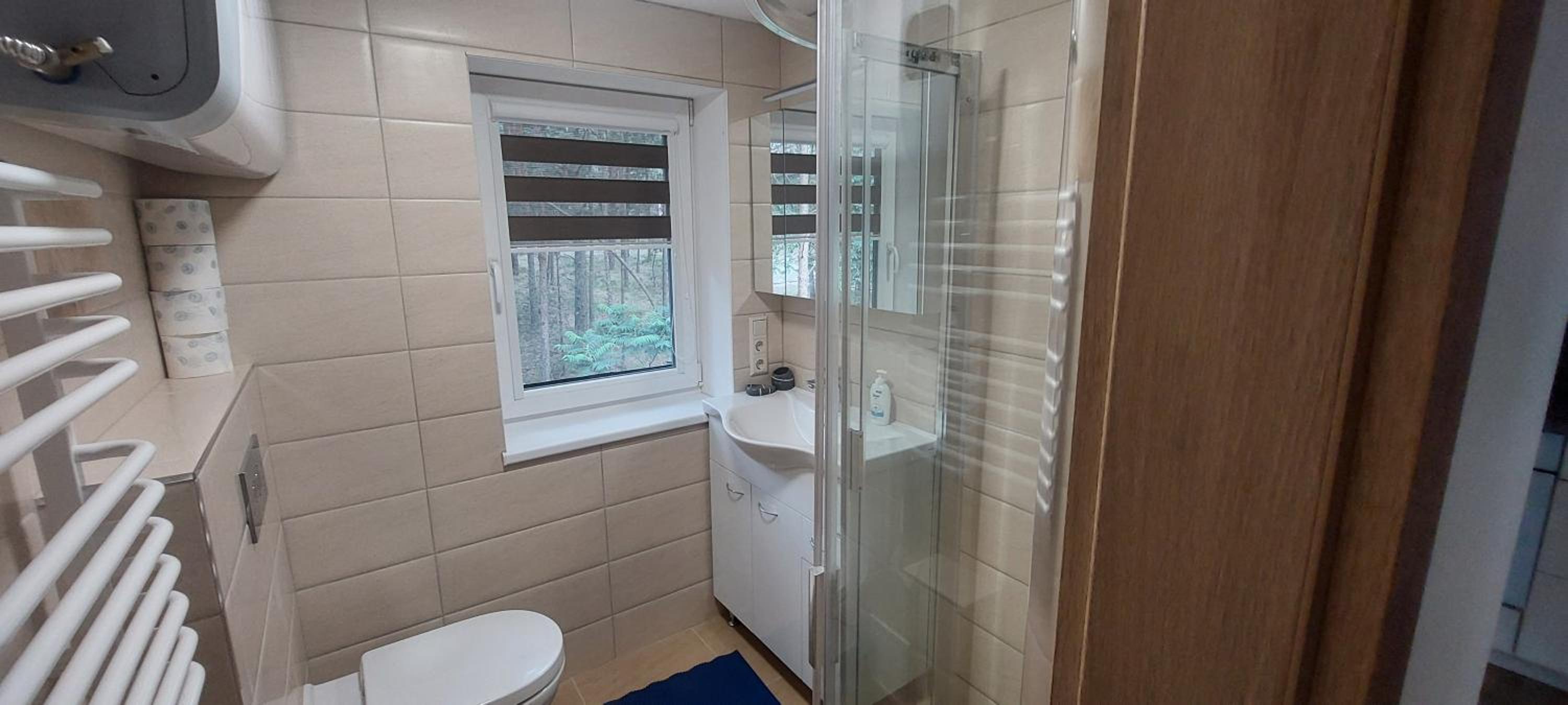 Double Room with Balcony (2 Adults) photo 3