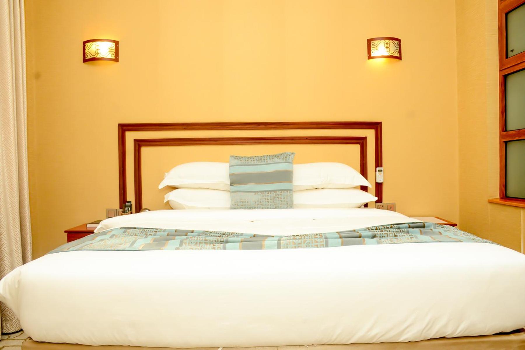 Standard Double Room photo 2