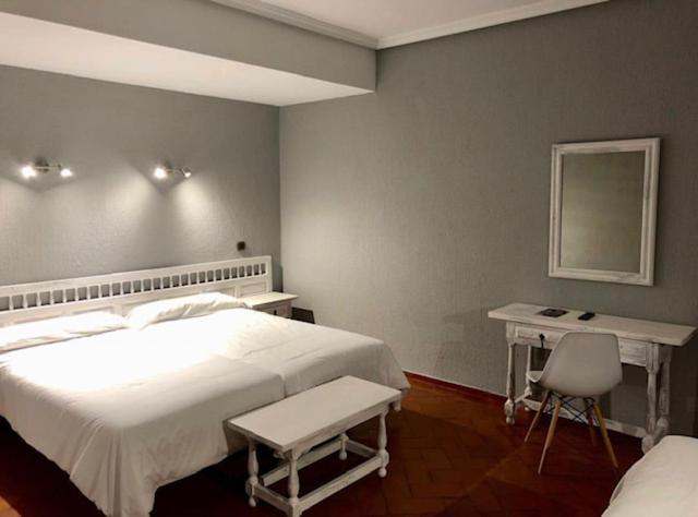Habitación Doble o con Dos Camas