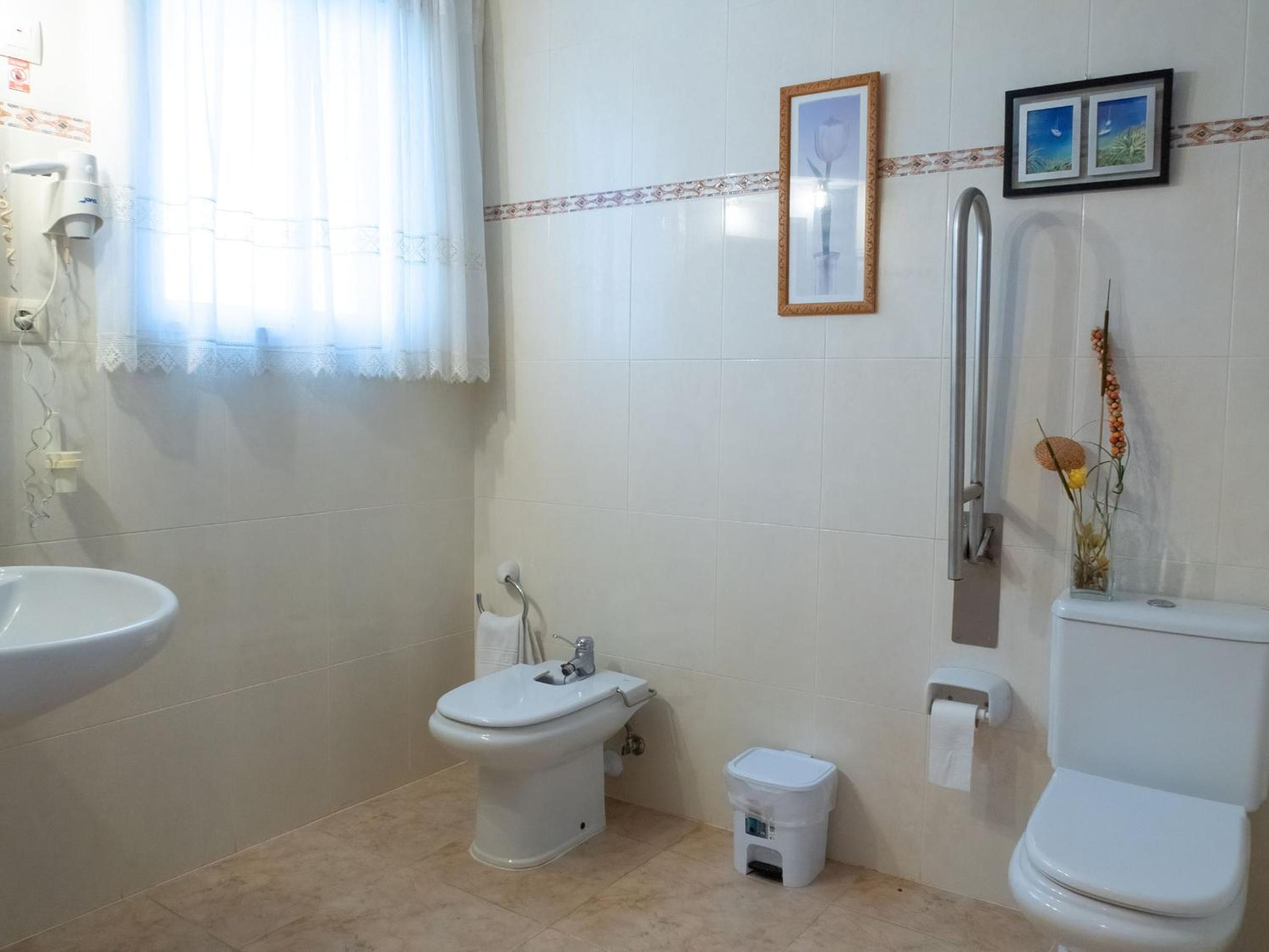 Superior Triple Room photo 2