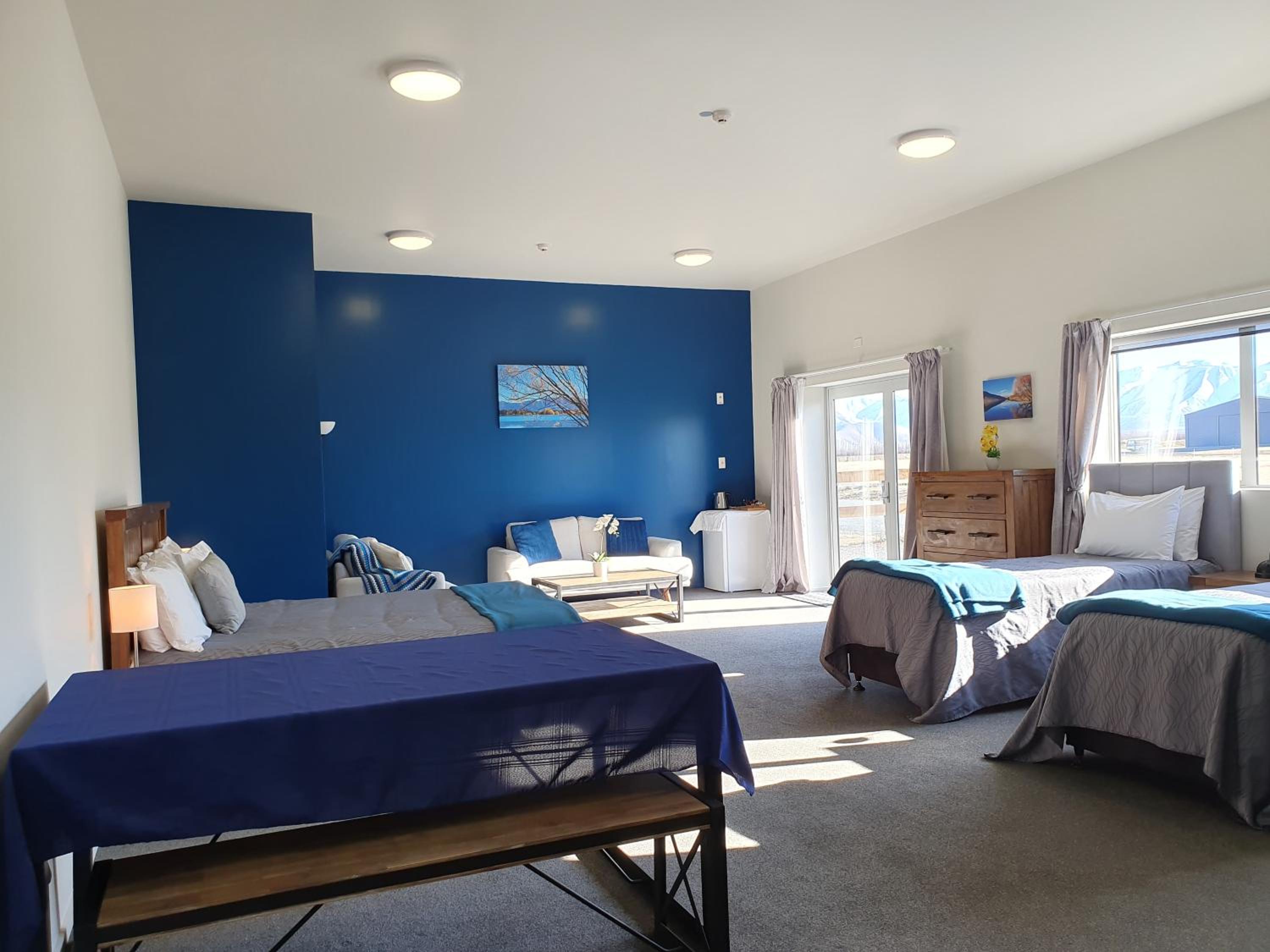 Family Room photo 3