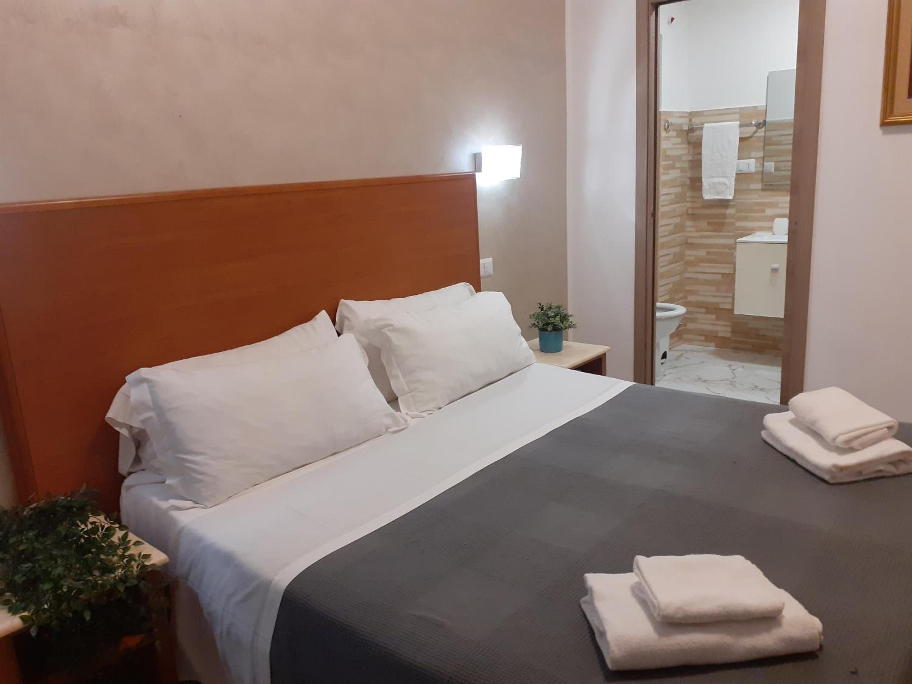 Double Room photo 3