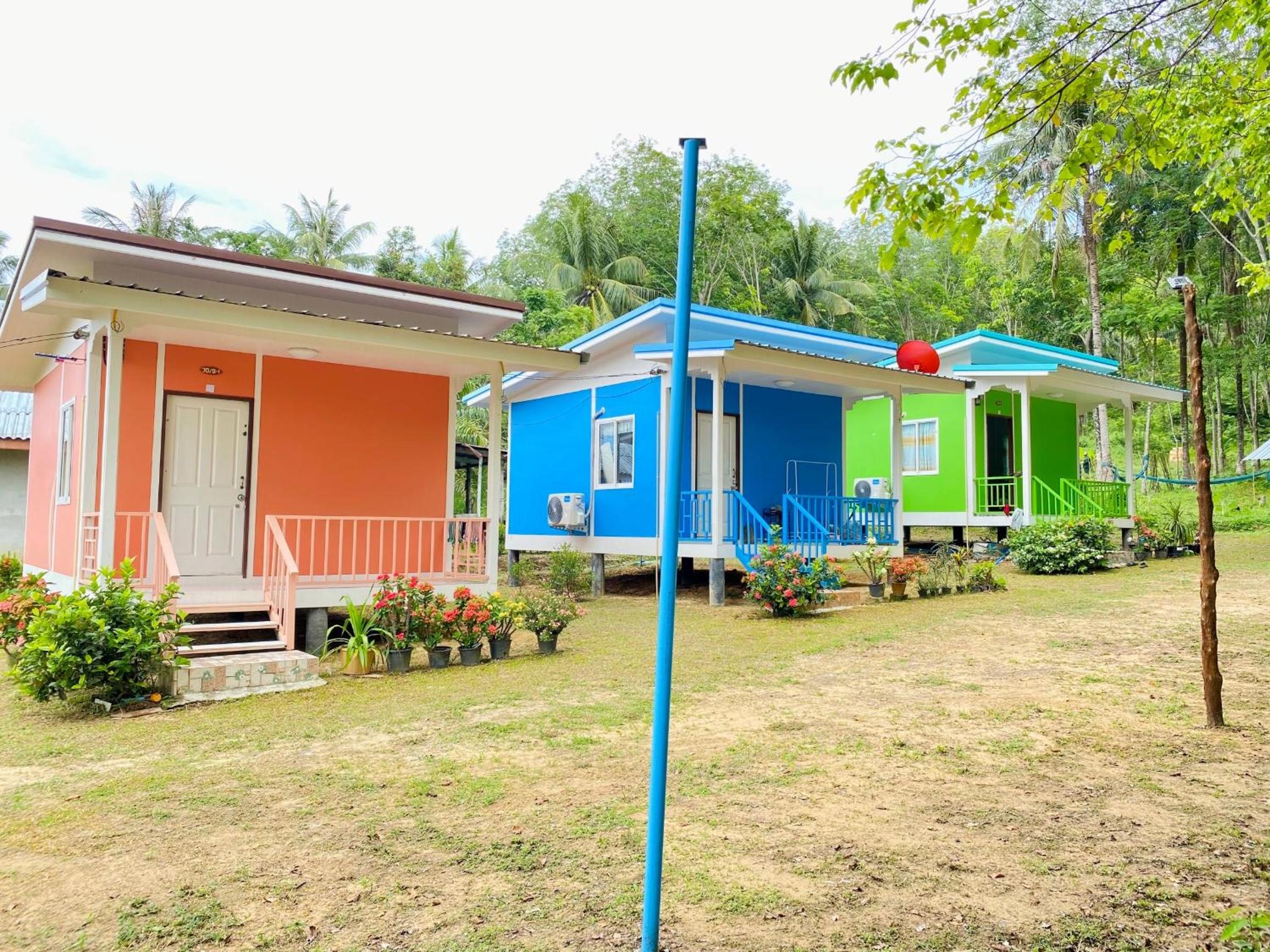 One-Bedroom House - Photo 8
