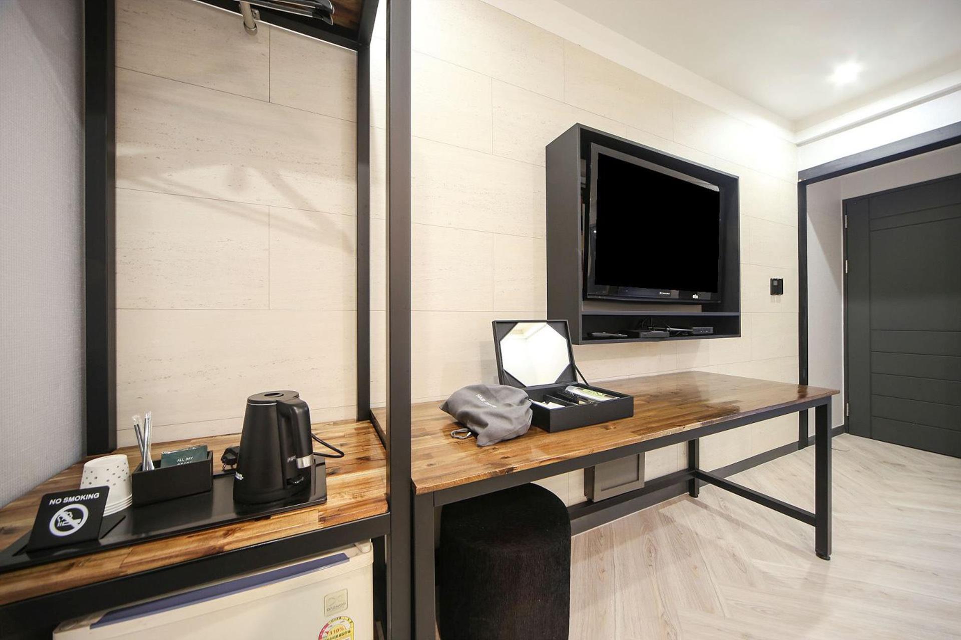 Standard Double Room - Photo 3